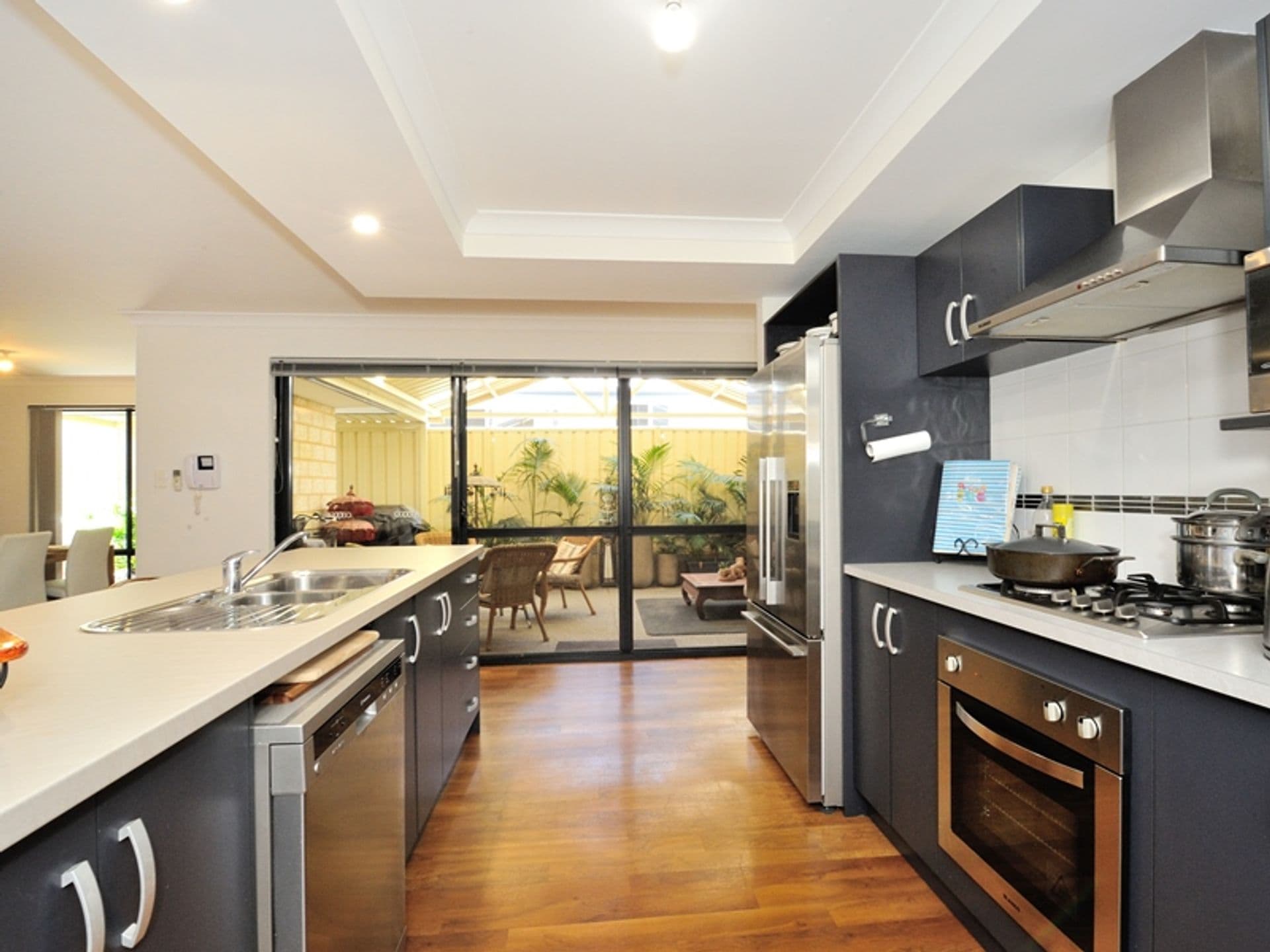 20/61 Rockingham Beach Road, Rockingham, WA, 6168, Secret Harbour - Thumbnail 5
