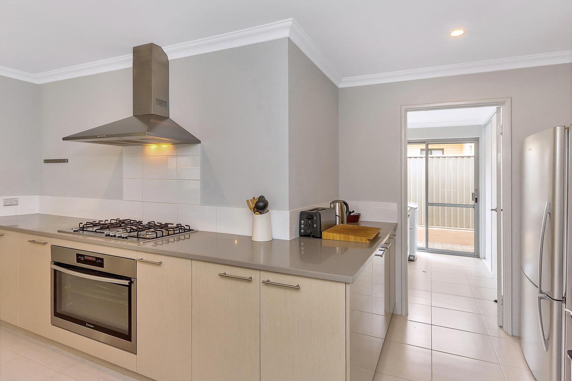 20/61 Rockingham Beach Road, Rockingham, WA, 6168, Wandi - Thumbnail 6