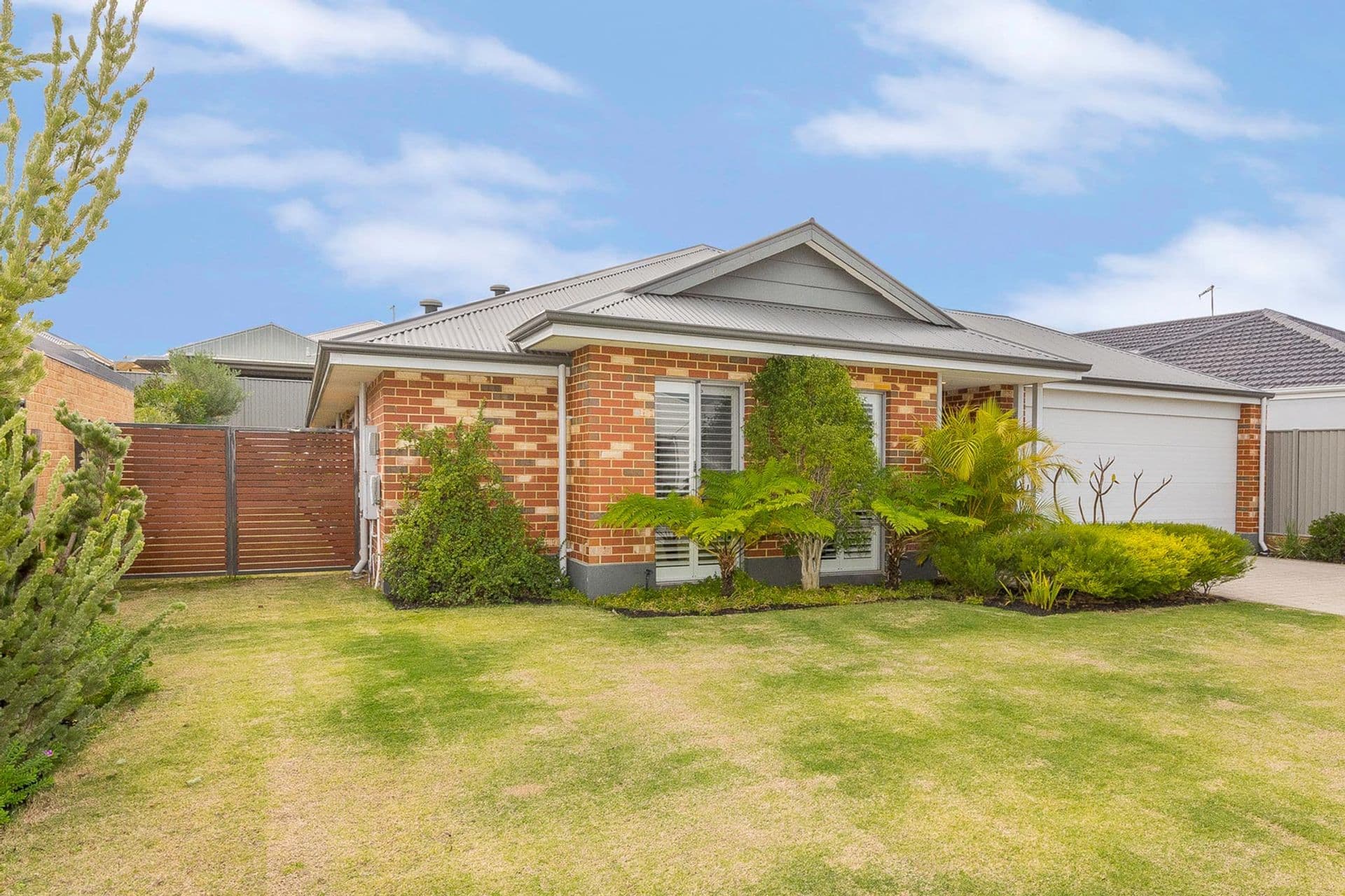 20/61 Rockingham Beach Road, Rockingham, WA, 6168, Wandi - Thumbnail 2