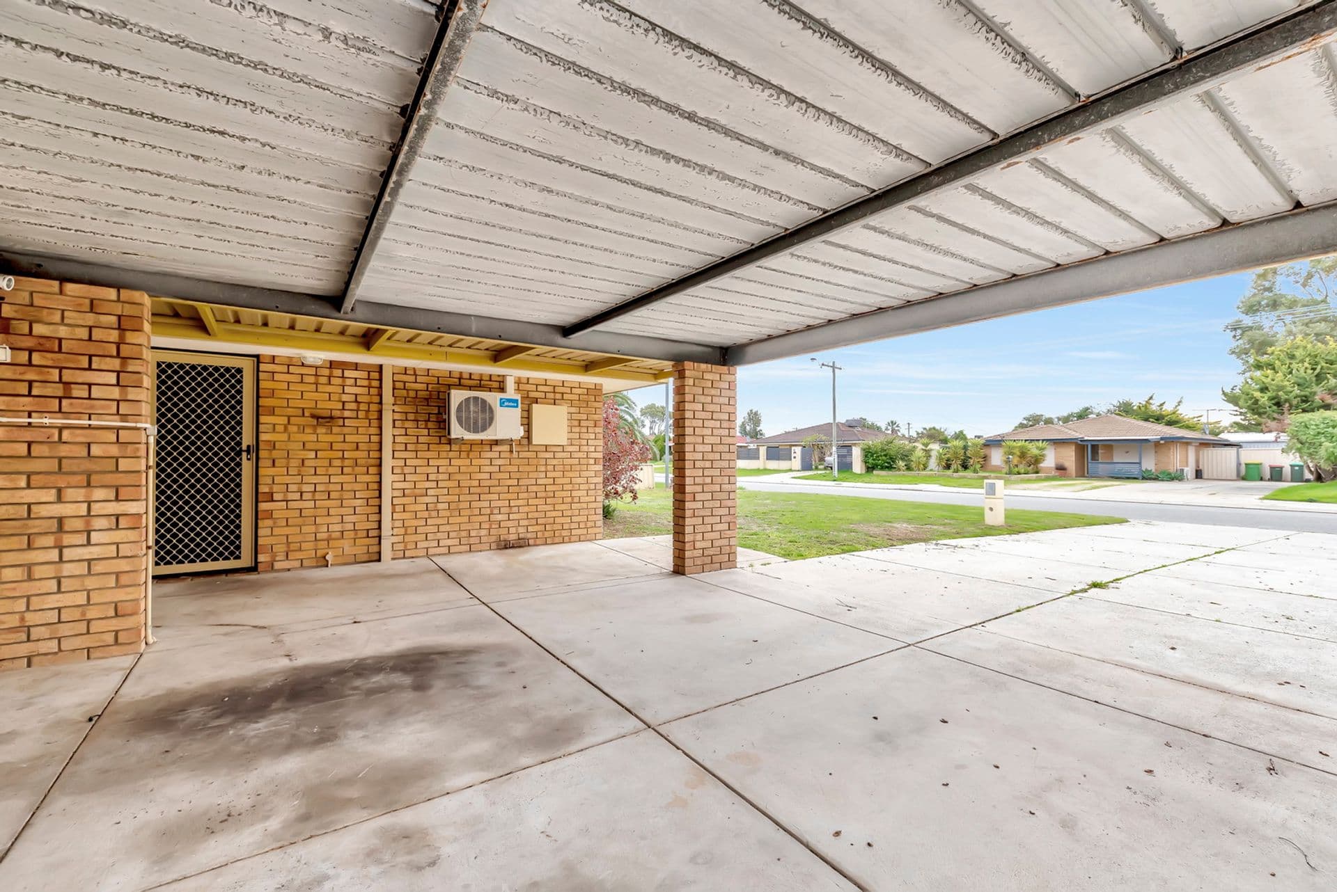 20/61 Rockingham Beach Road, Rockingham, WA, 6168, Cooloongup - Thumbnail 2