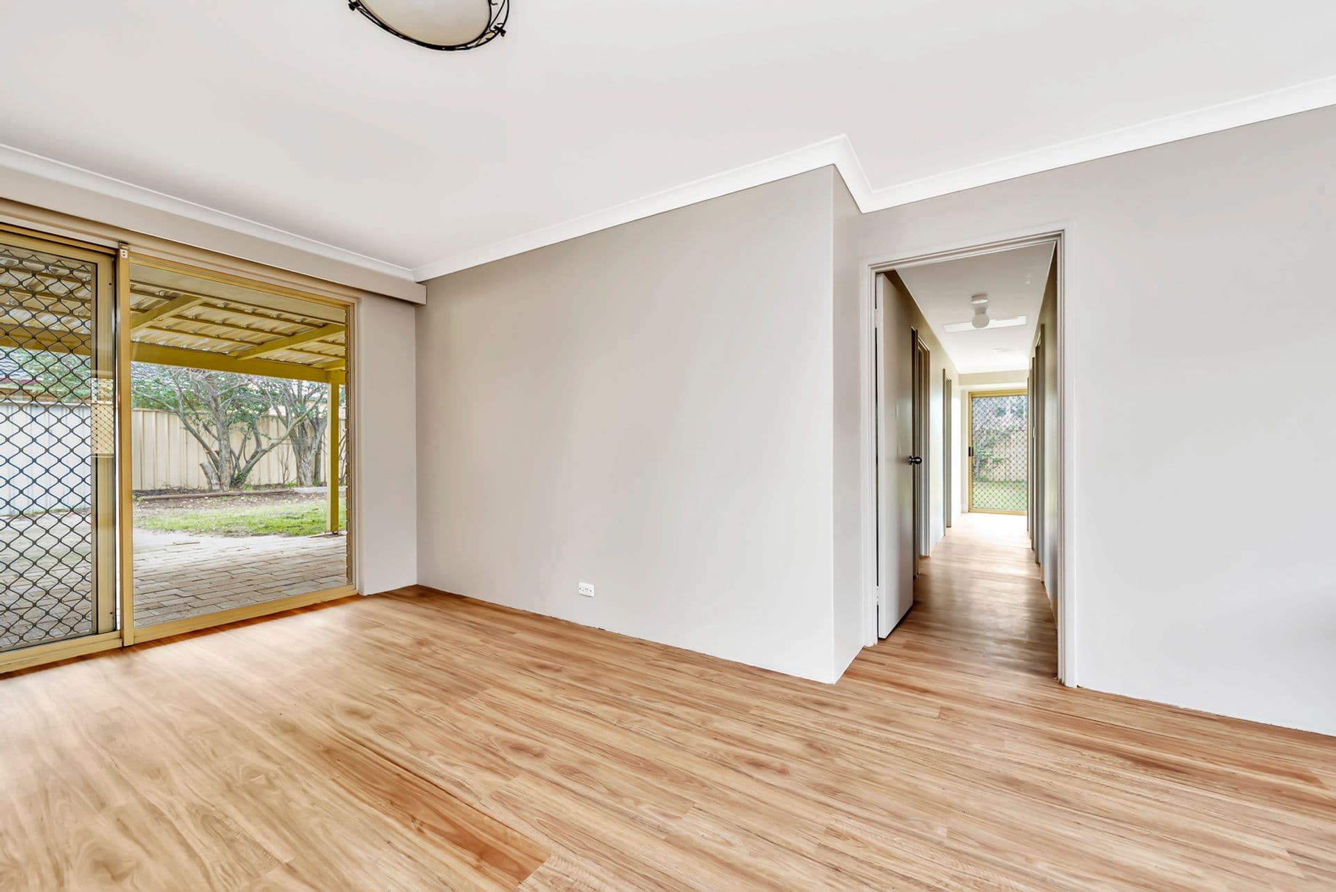 20/61 Rockingham Beach Road, Rockingham, WA, 6168, Cooloongup - Thumbnail 7