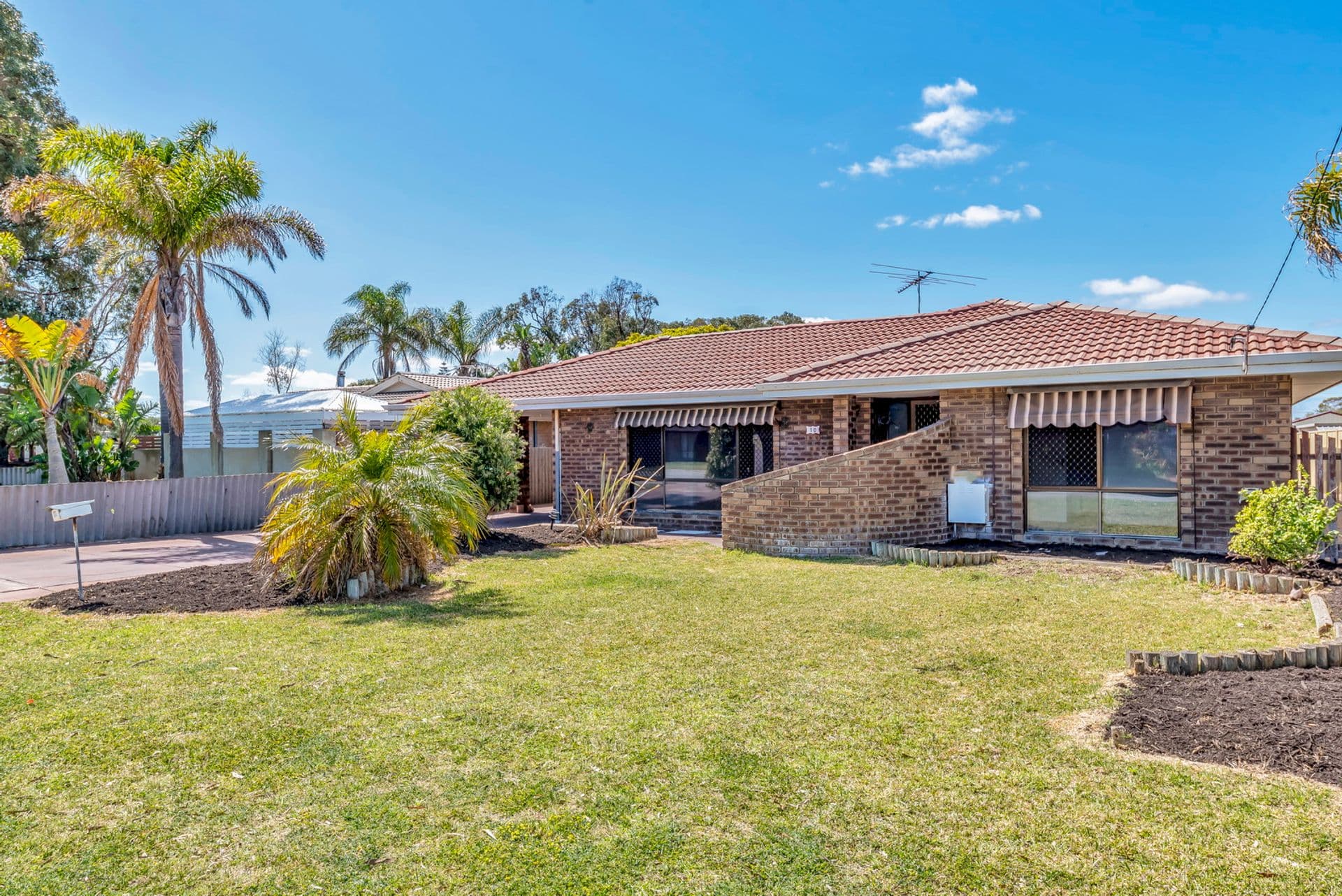 20/61 Rockingham Beach Road, Rockingham, WA, 6168, Safety Bay - Thumbnail 3