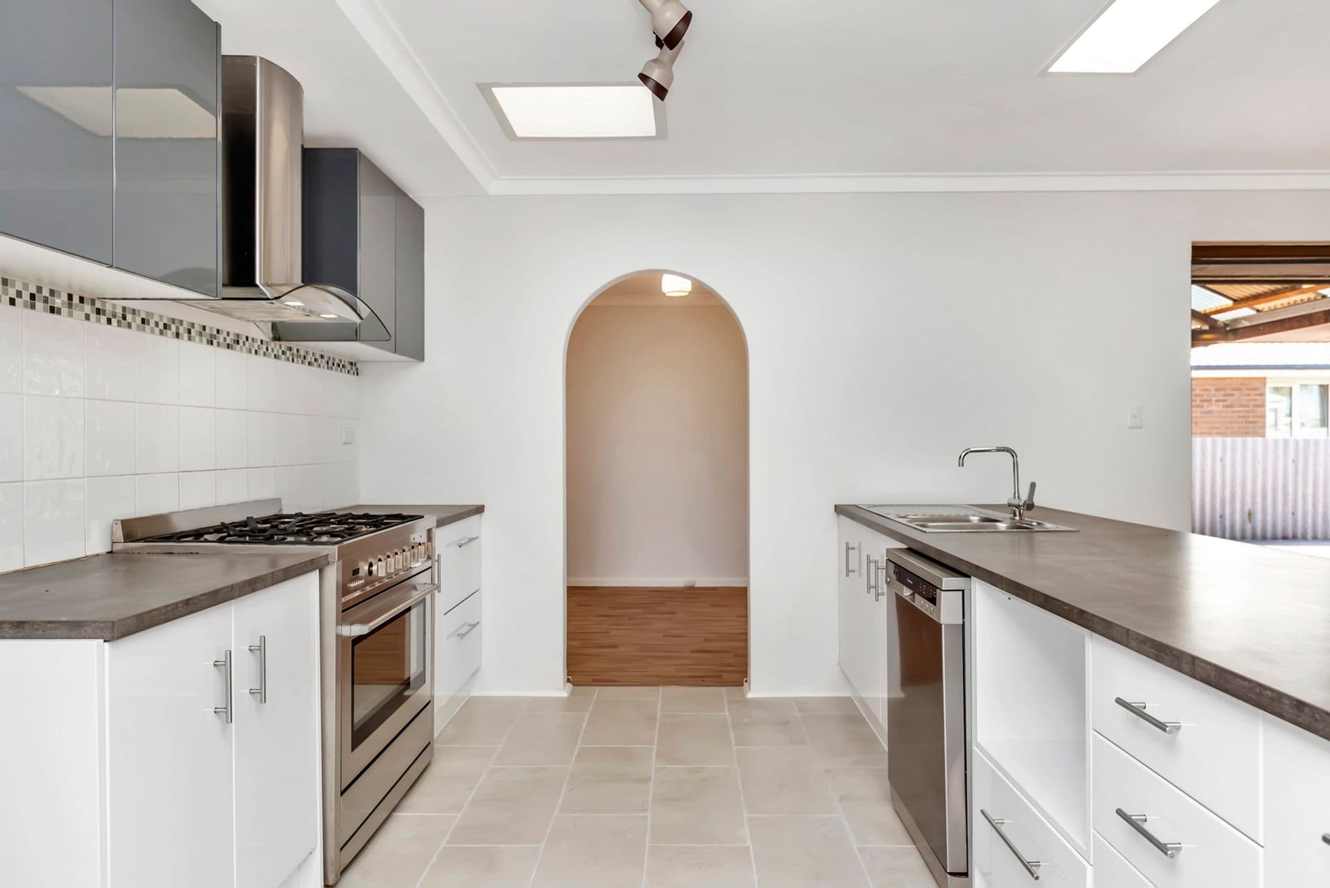 20/61 Rockingham Beach Road, Rockingham, WA, 6168, Safety Bay - Thumbnail 6