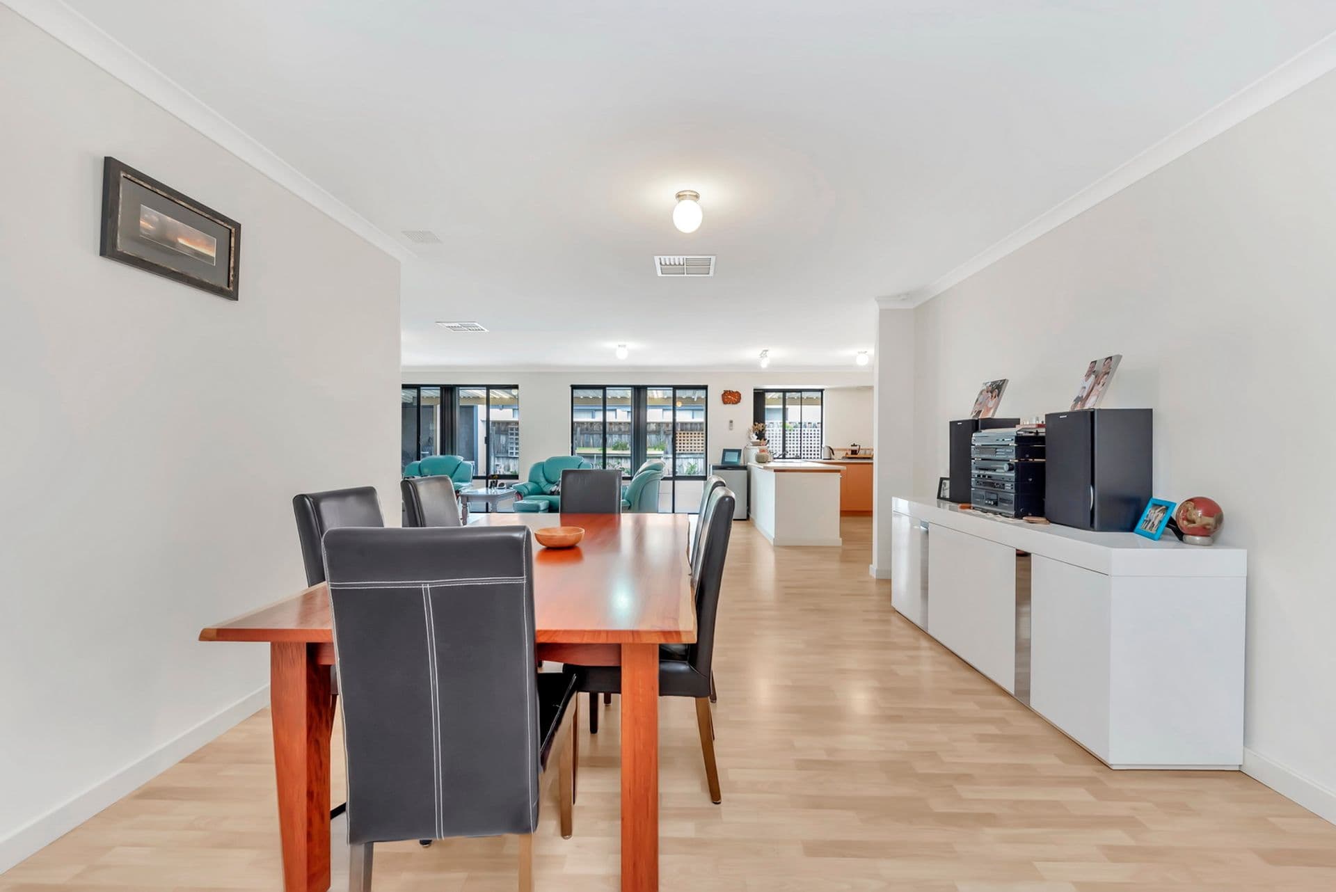 20 Boyle Avenue, Rockingham, WA, 6168, Rockingham - Thumbnail 7