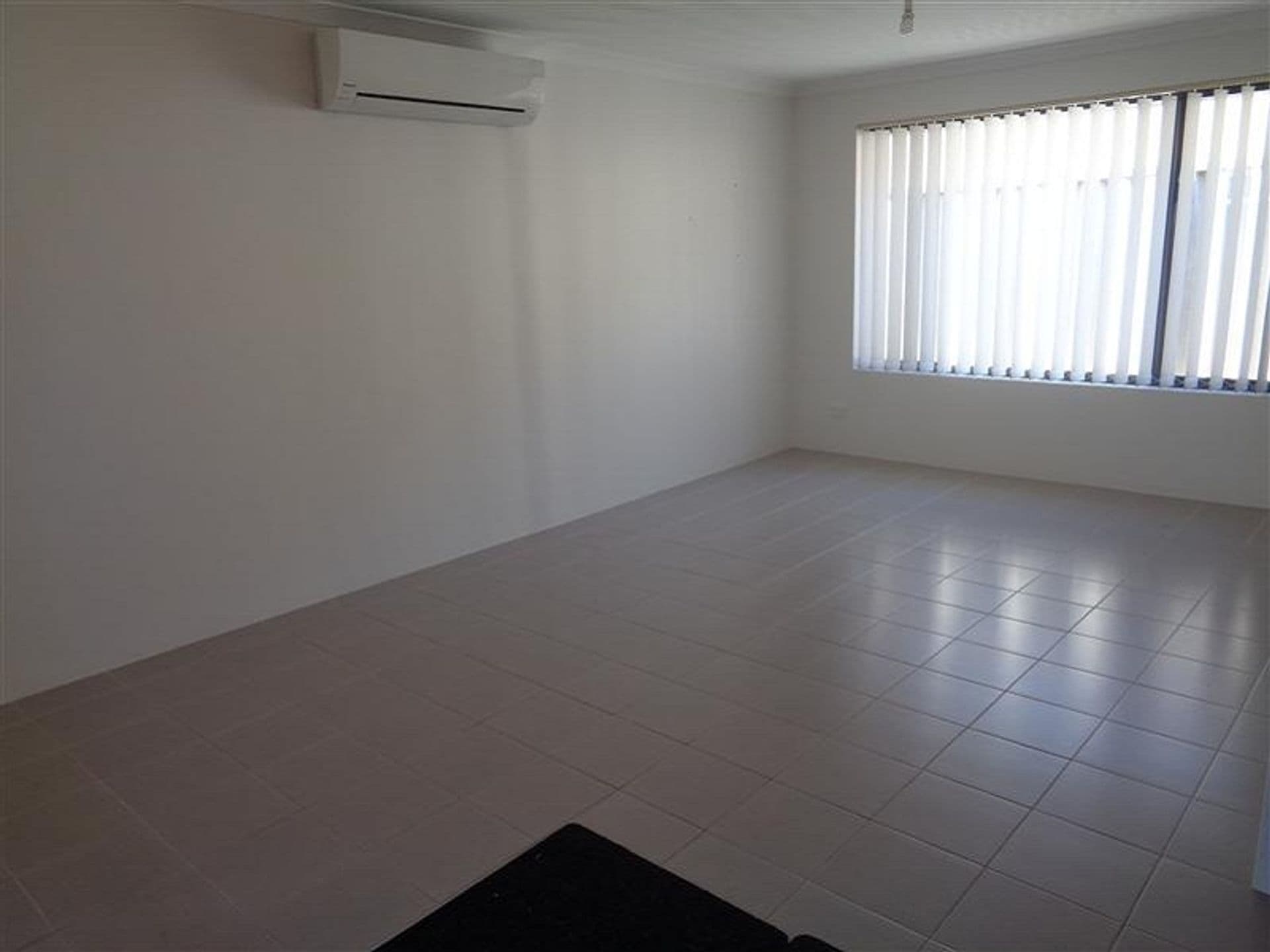 3/213 Willmott Drive, Waikiki, WA, 6169, Waikiki - Thumbnail 4
