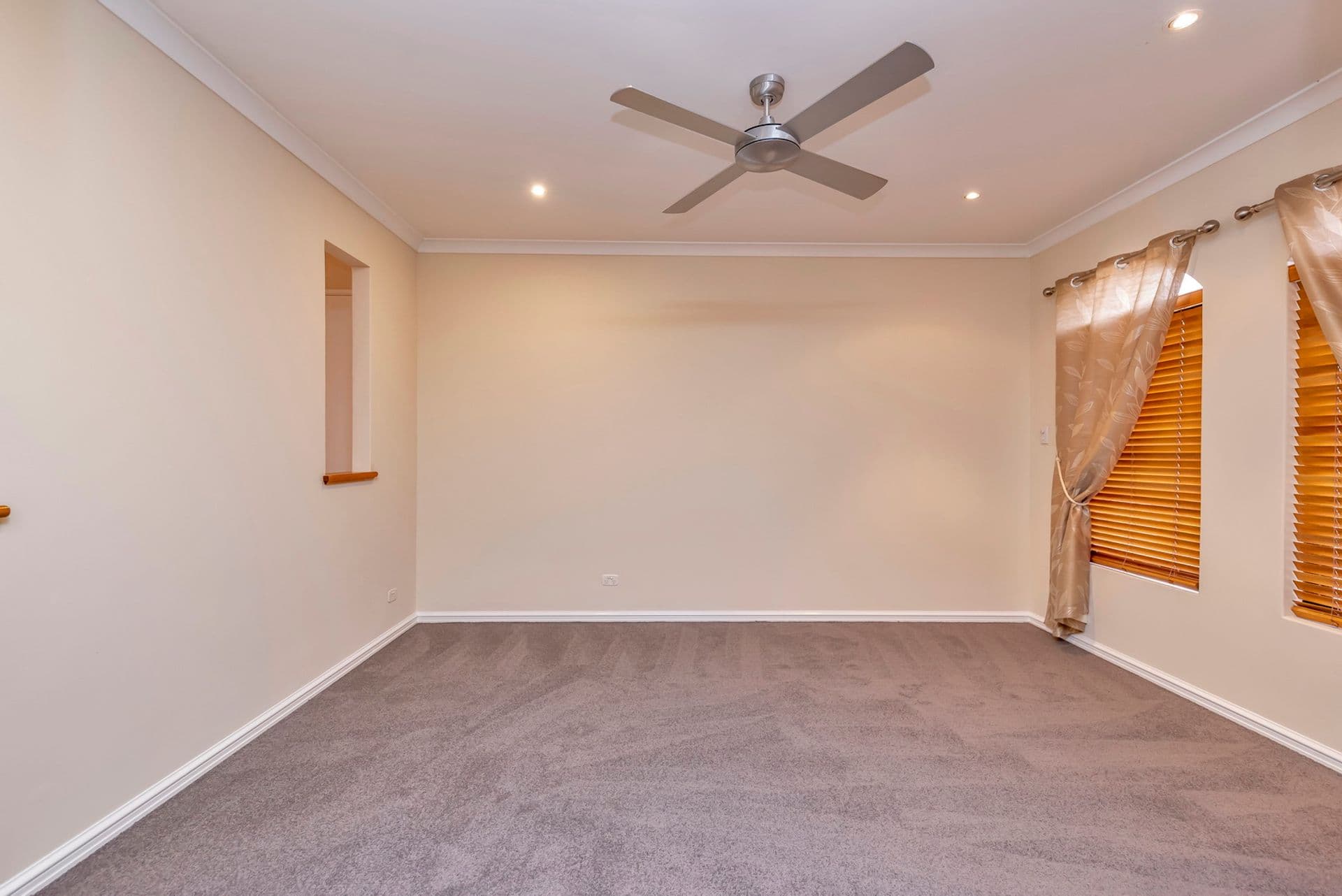 20/61 Rockingham Beach Road, Rockingham, WA, 6168, Secret Harbour - Thumbnail 5