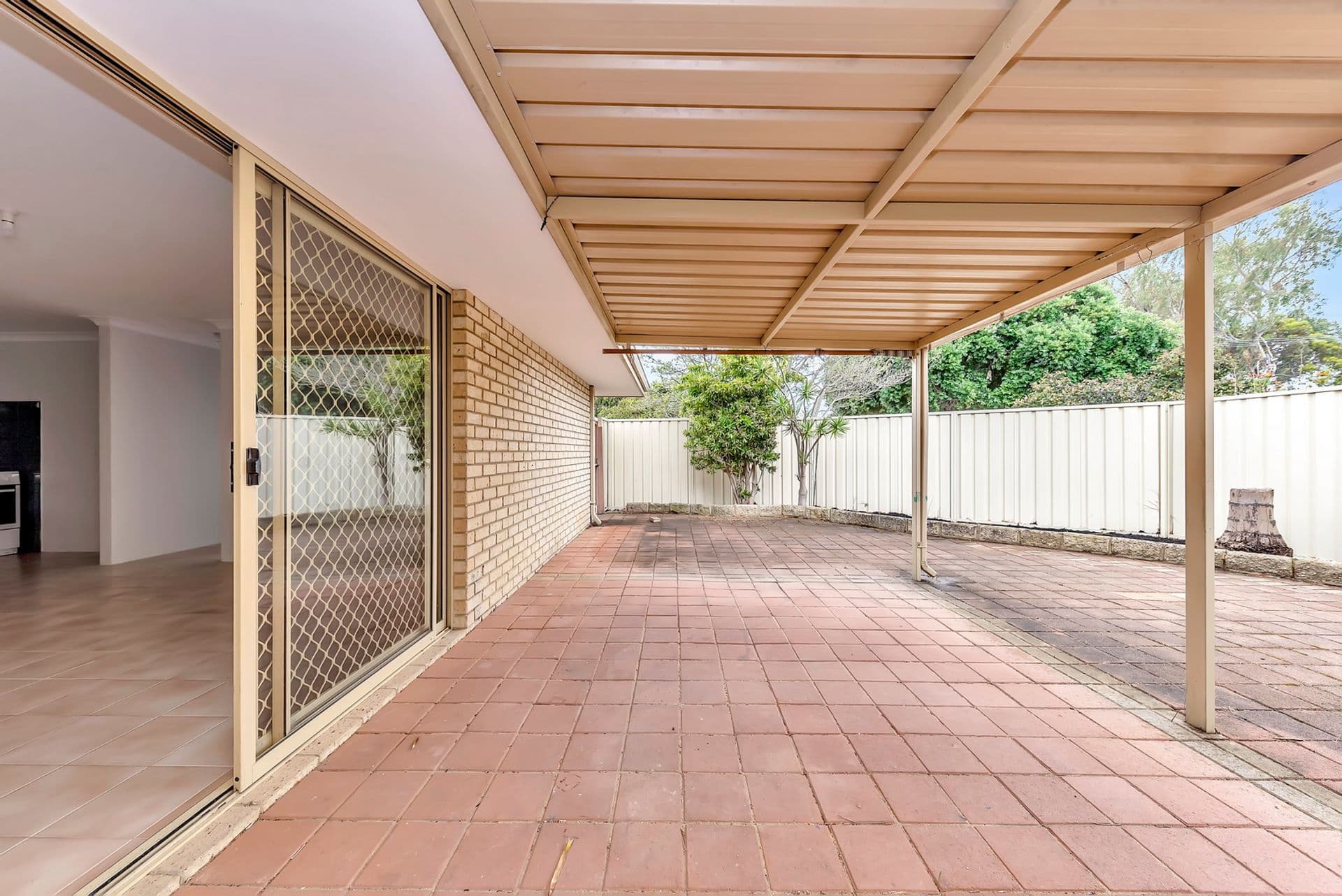 1/10 Merope Close, Rockingham, WA, 6168, Rockingham - Thumbnail 3