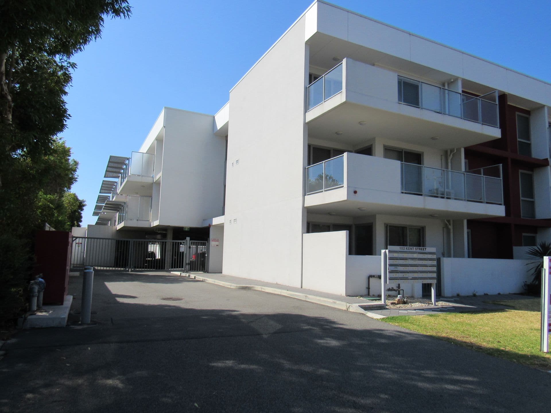 17/102 Kent Street, Rockingham, WA, 6168, Rockingham - Thumbnail 3