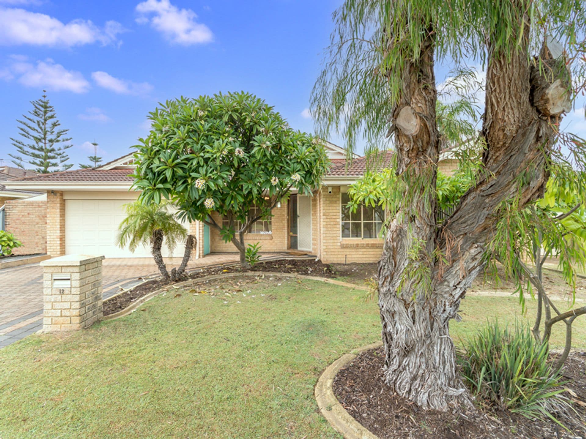 20/61 Rockingham Beach Road, Rockingham, WA, 6168, Rockingham - Thumbnail 2