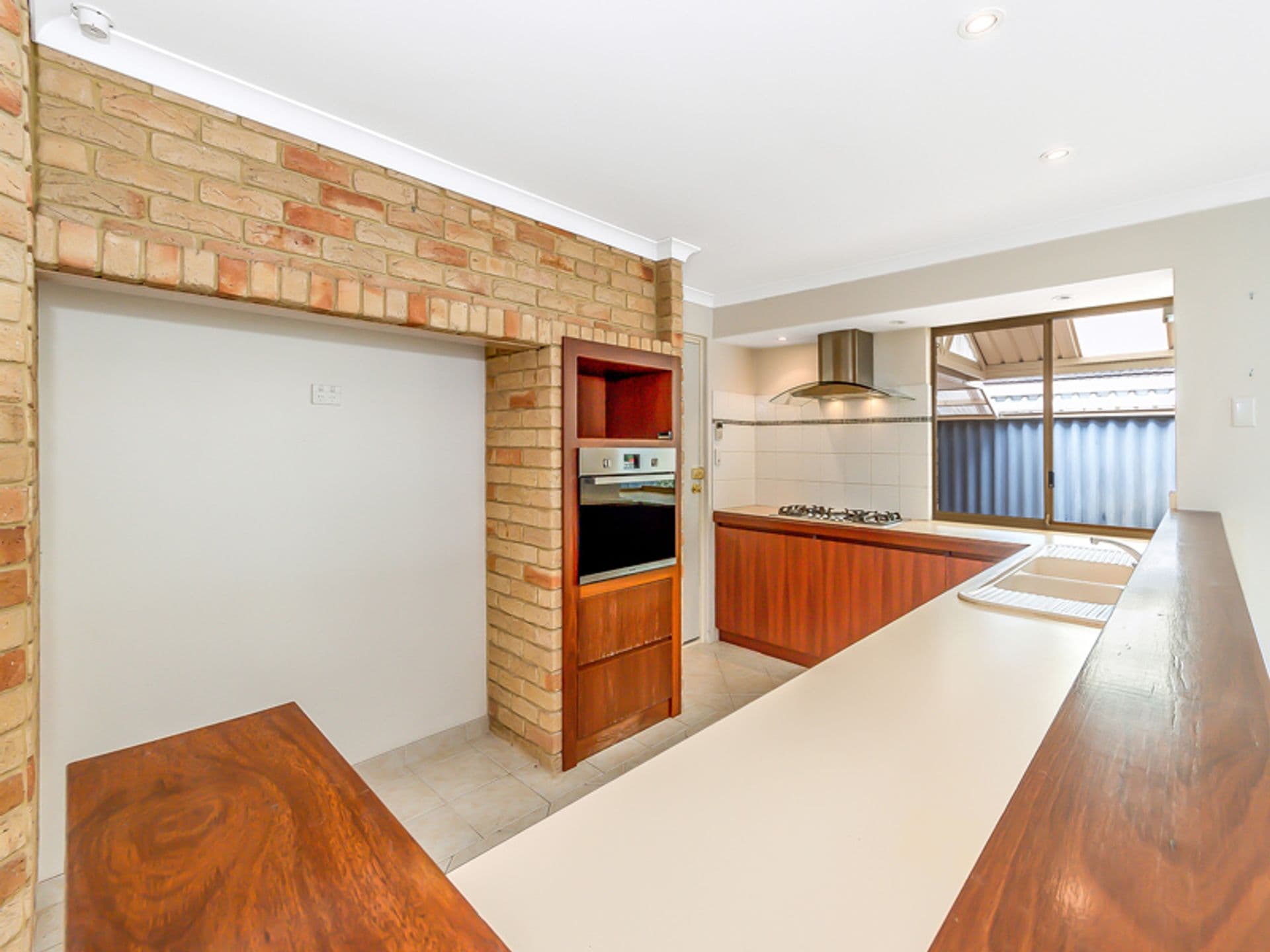 20/61 Rockingham Beach Road, Rockingham, WA, 6168, Rockingham - Thumbnail 3