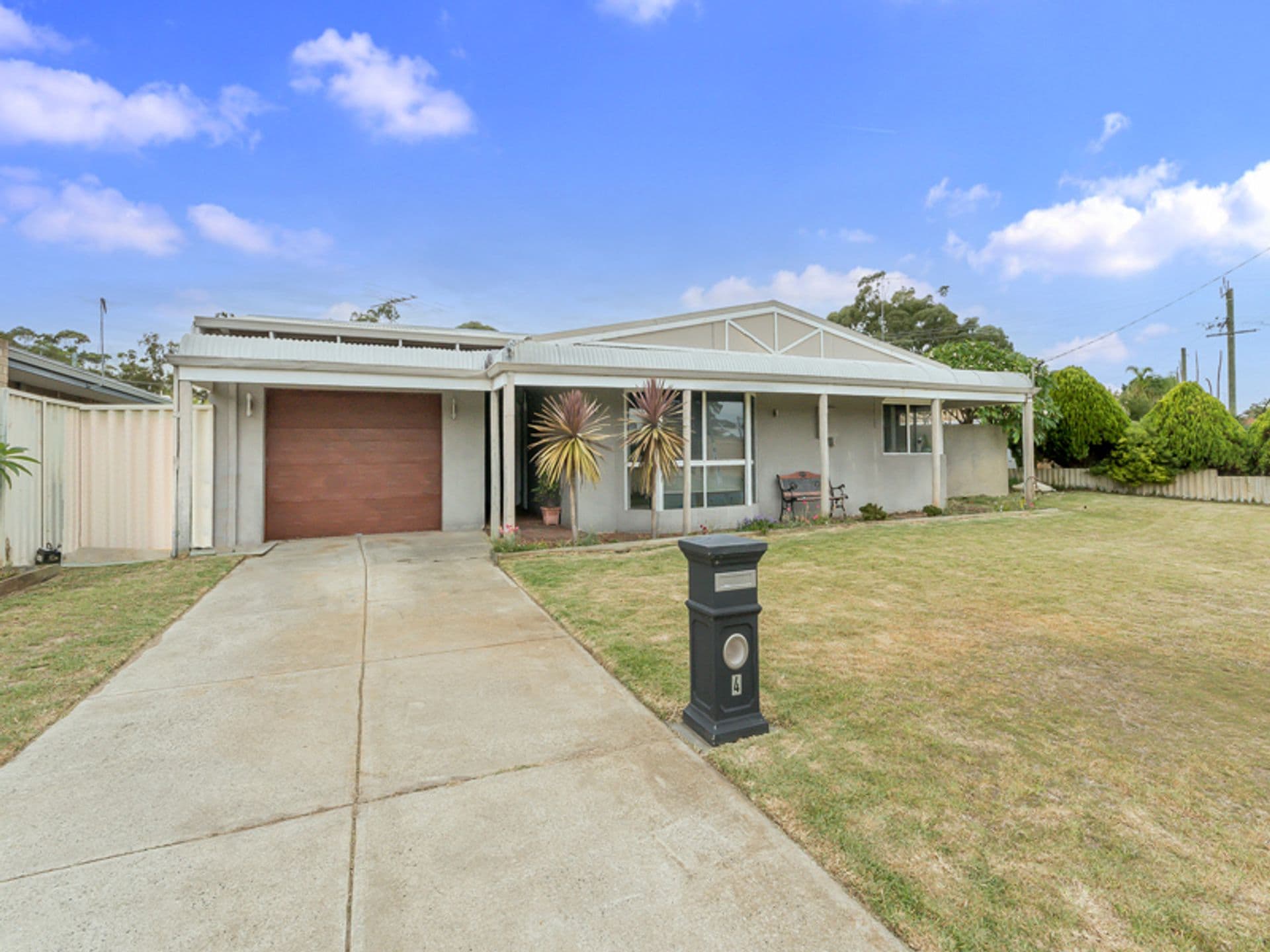 4 Mayfair Court, Cooloongup, WA, 6168, Cooloongup - Image 1