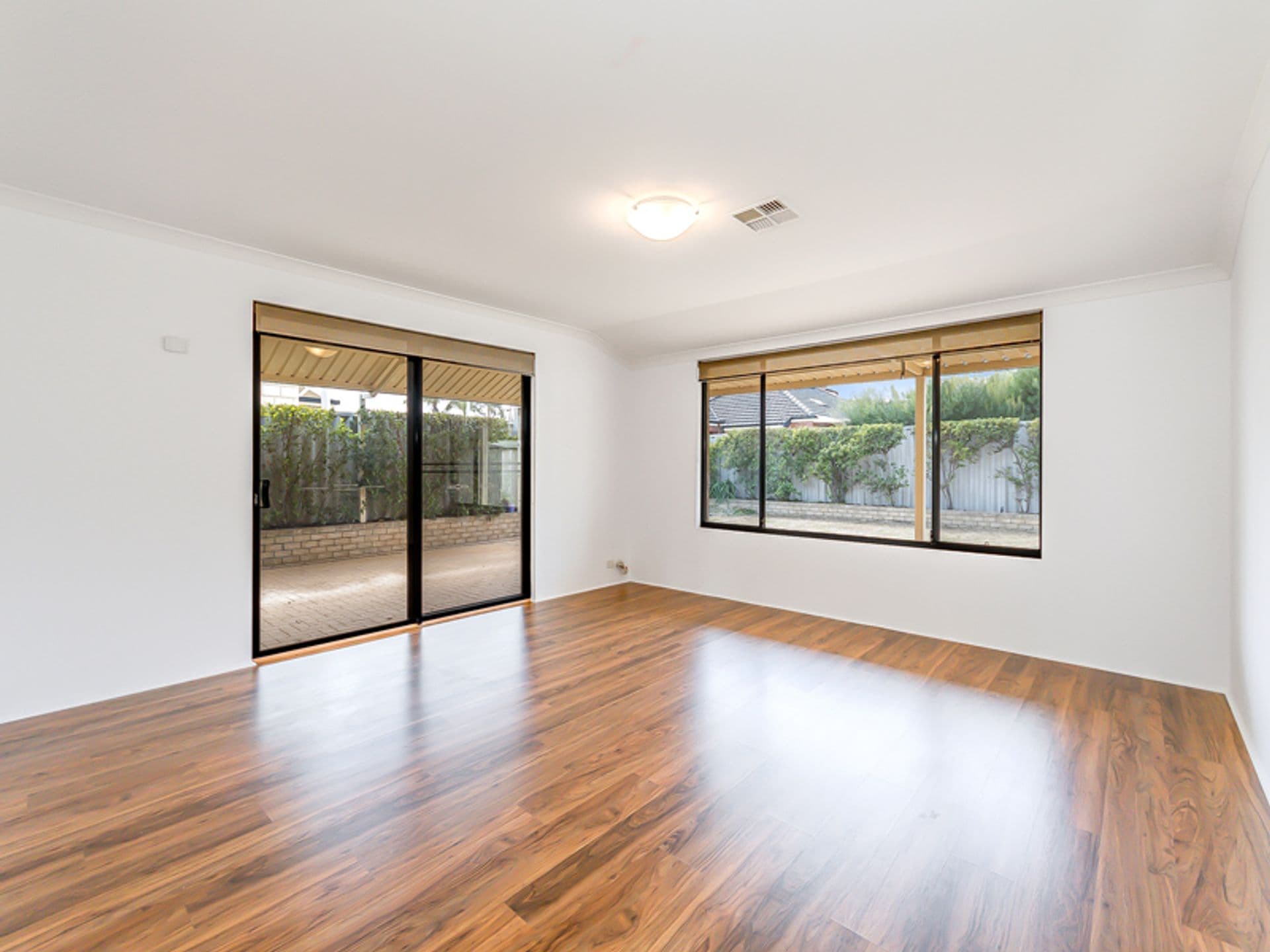 20/61 Rockingham Beach Road, Rockingham, WA, 6168, Secret Harbour - Thumbnail 8