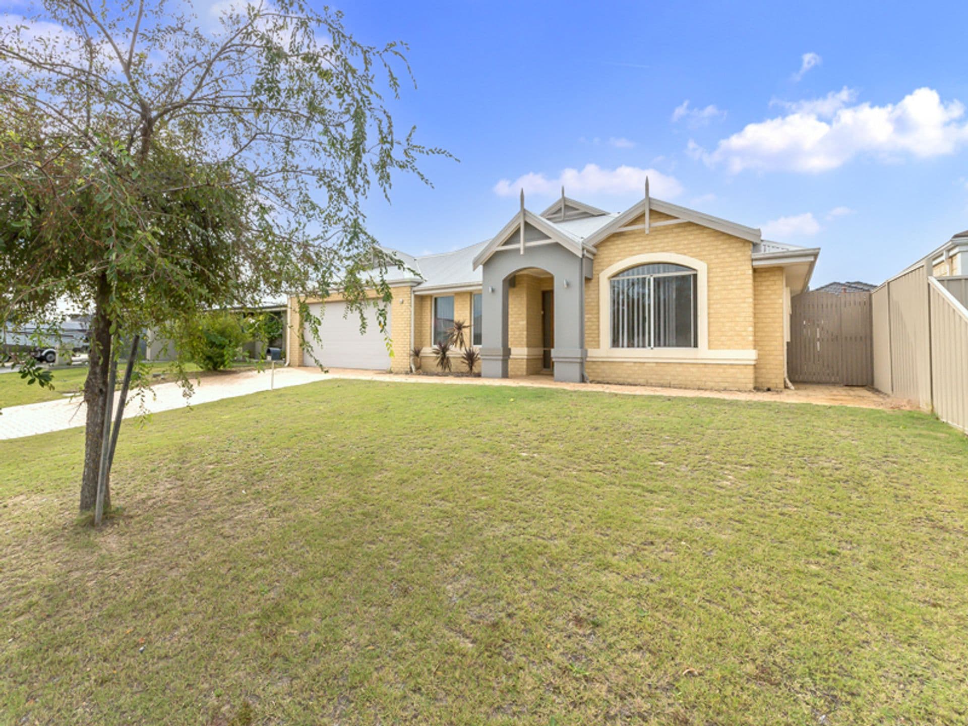 20/61 Rockingham Beach Road, Rockingham, WA, 6168, Waikiki - Thumbnail 2