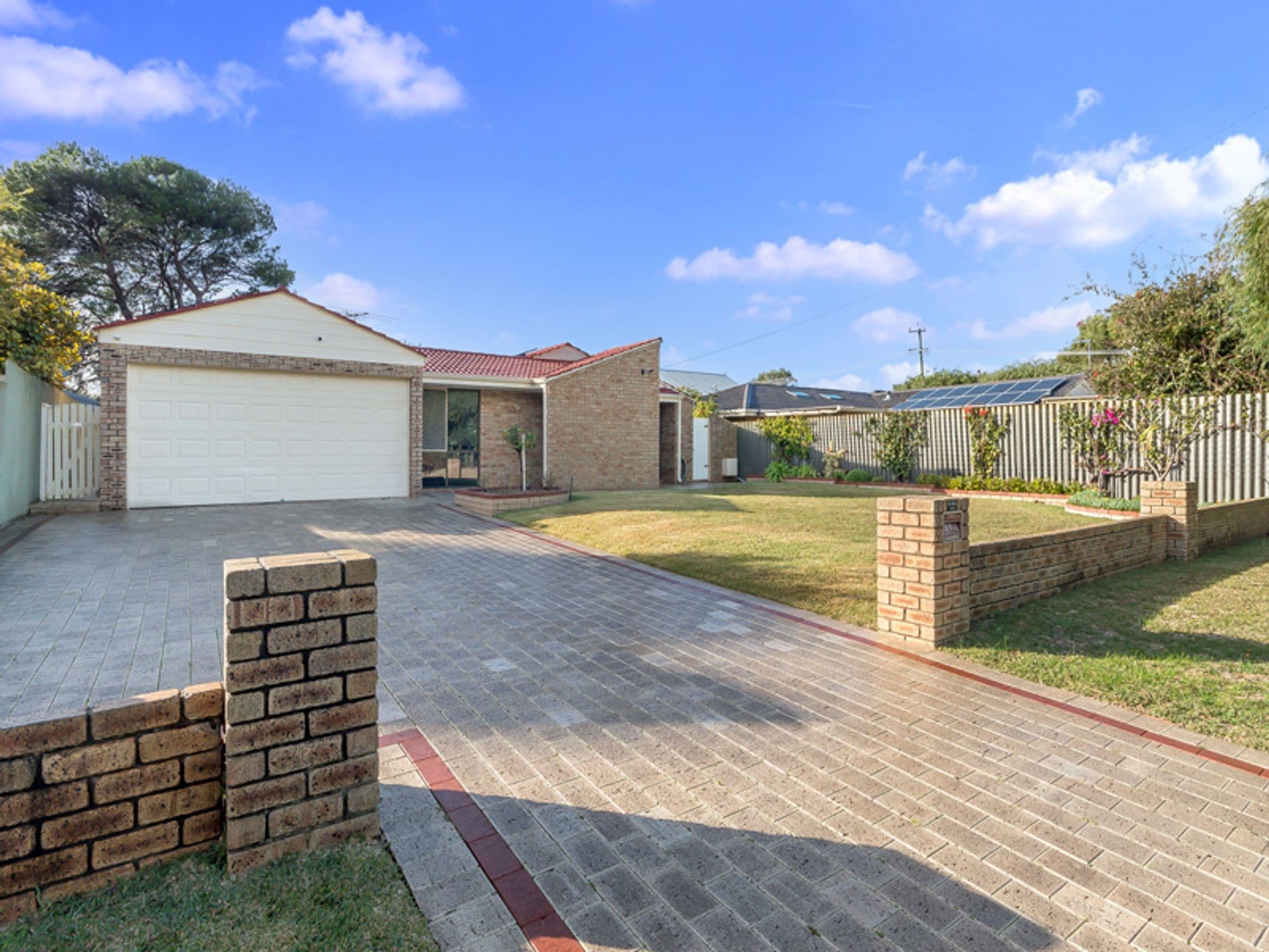 109 Fendam Street, Warnbro, WA, 6169, Warnbro - Thumbnail 2