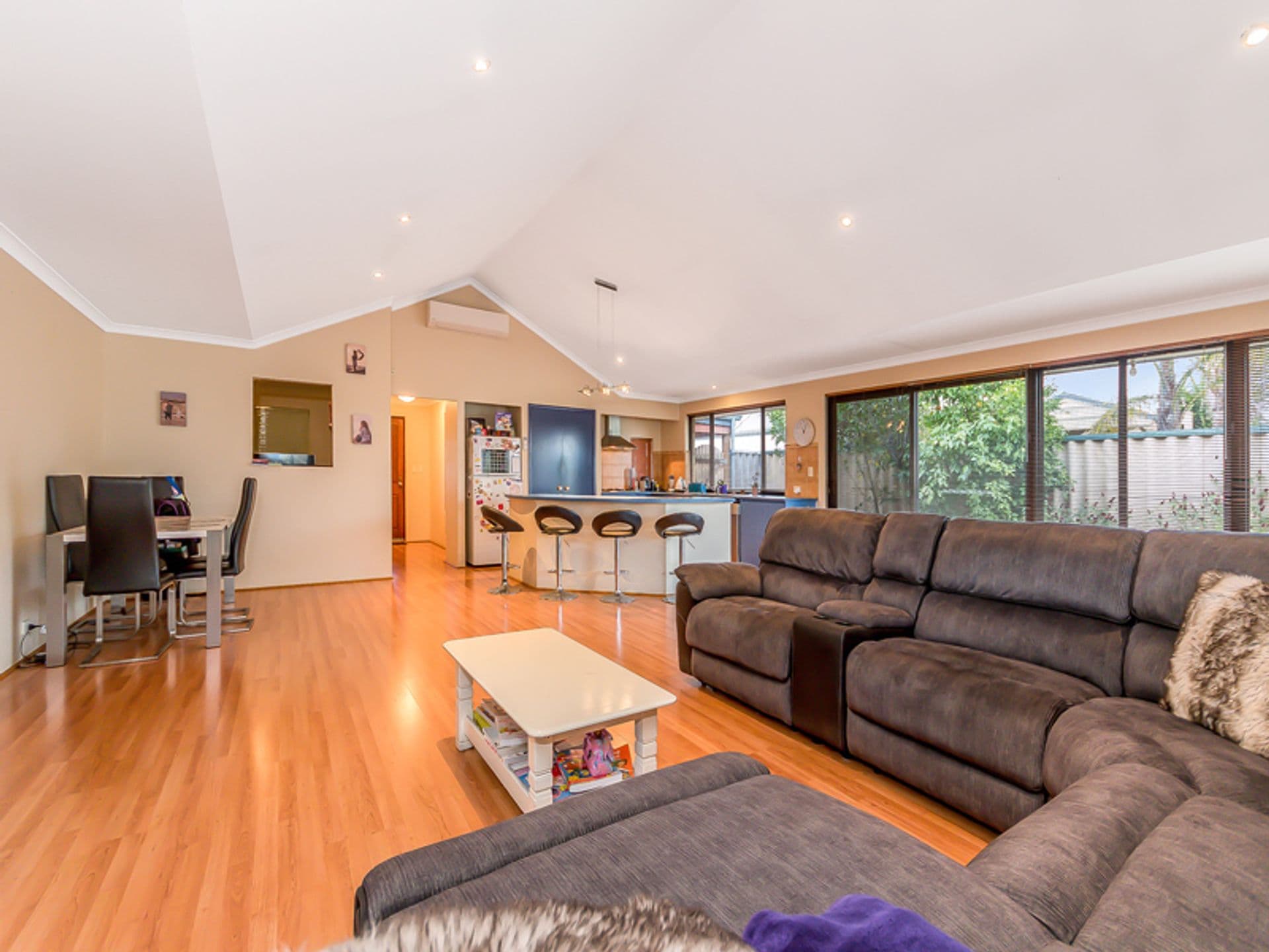 20/61 Rockingham Beach Road, Rockingham, WA, 6168, Port Kennedy - Image 1