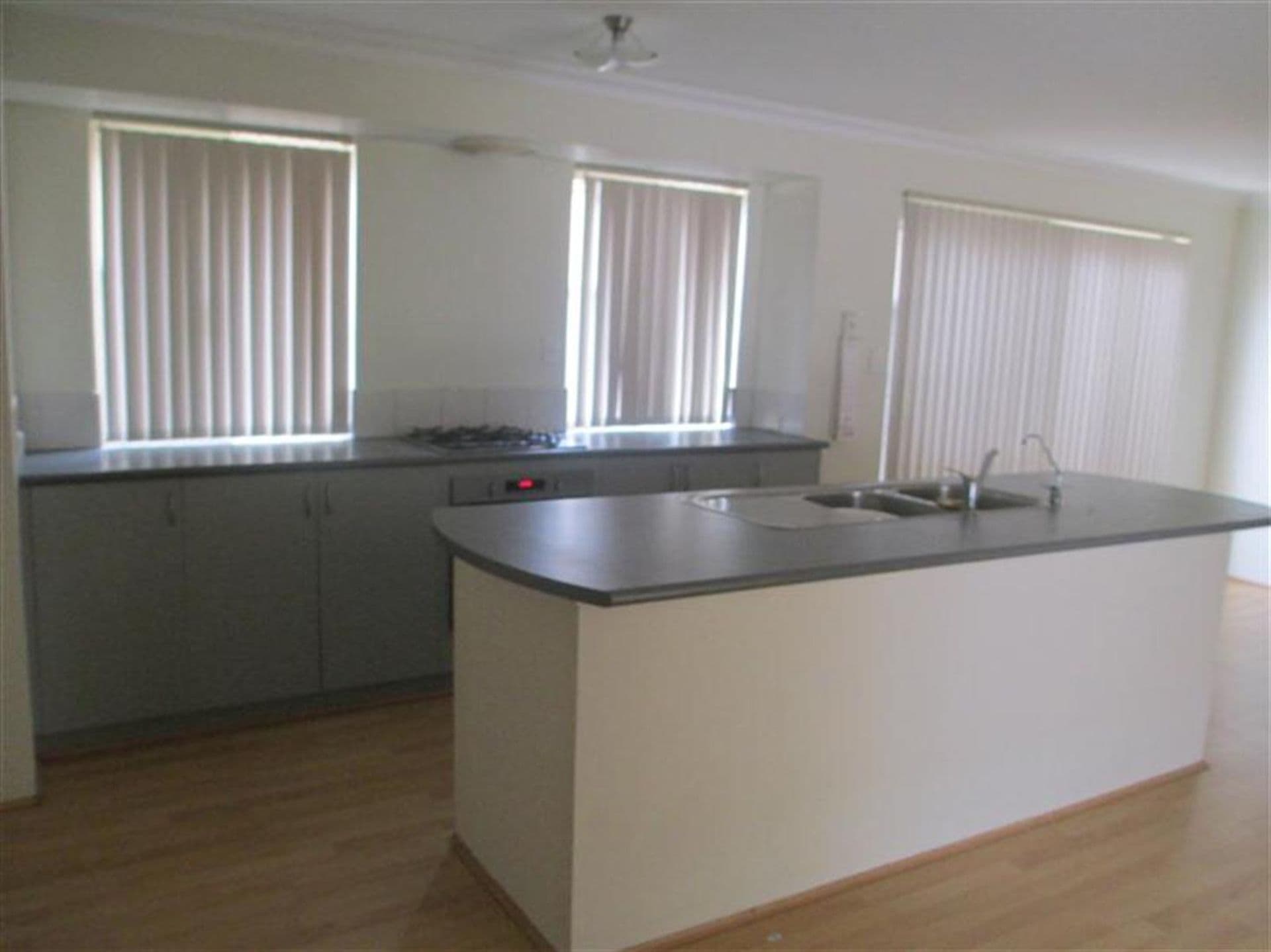 20/61 Rockingham Beach Road, Rockingham, WA, 6168, Rockingham - Thumbnail 7