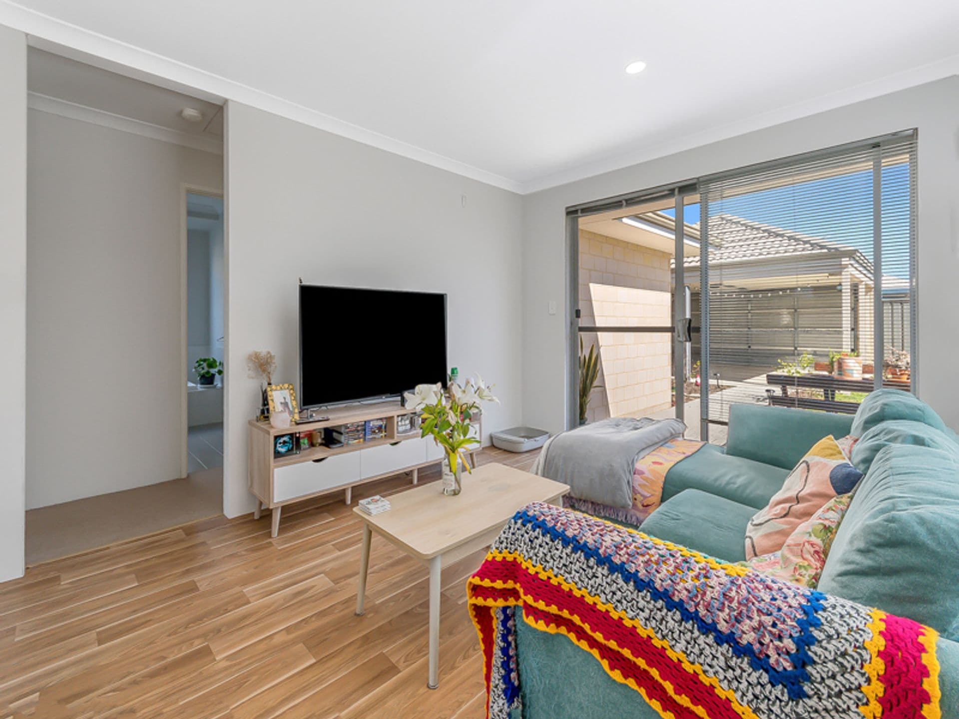 20/61 Rockingham Beach Road, Rockingham, WA, 6168, Waikiki - Thumbnail 2
