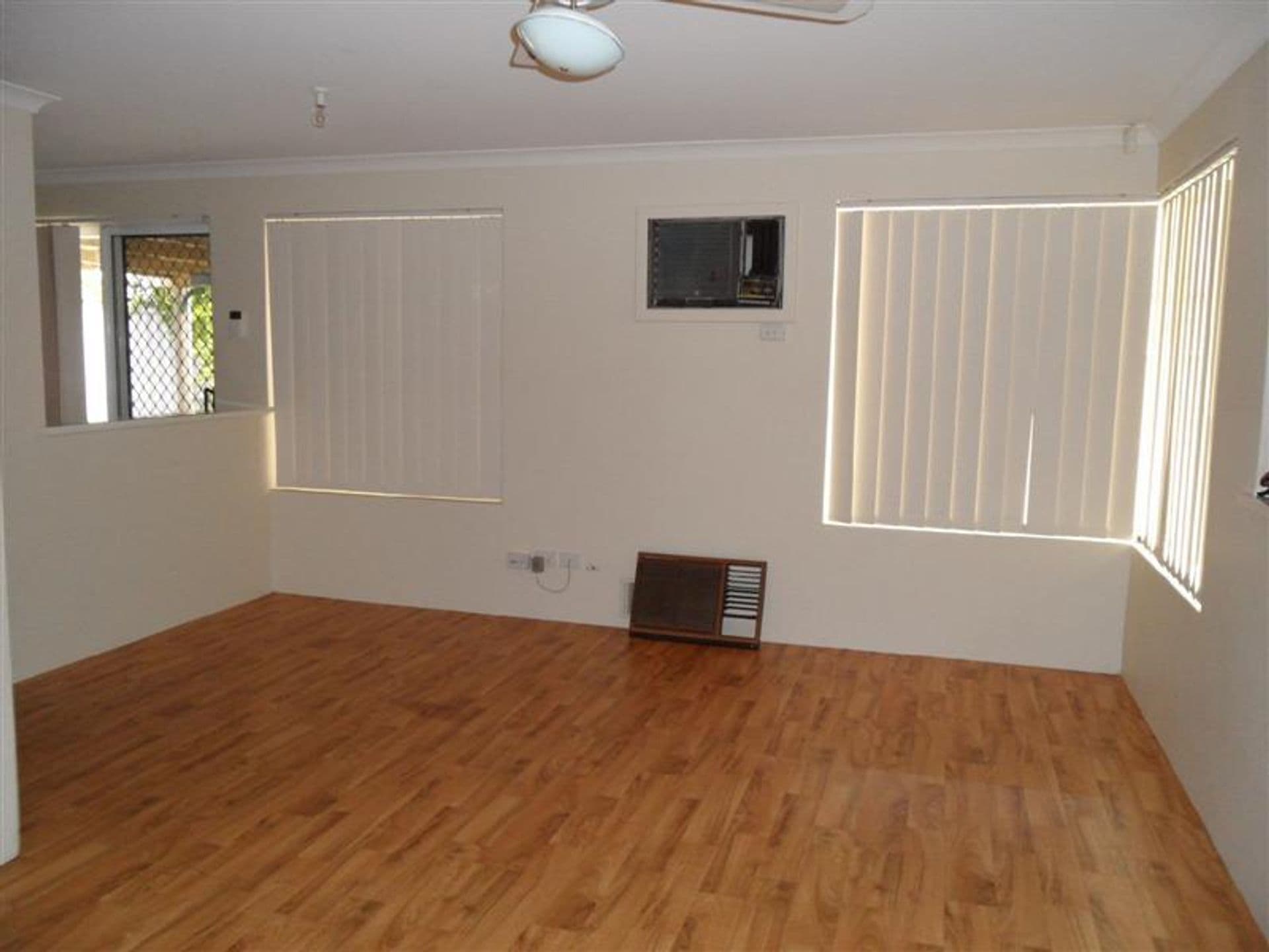 20/61 Rockingham Beach Road, Rockingham, WA, 6168, Leda - Thumbnail 4