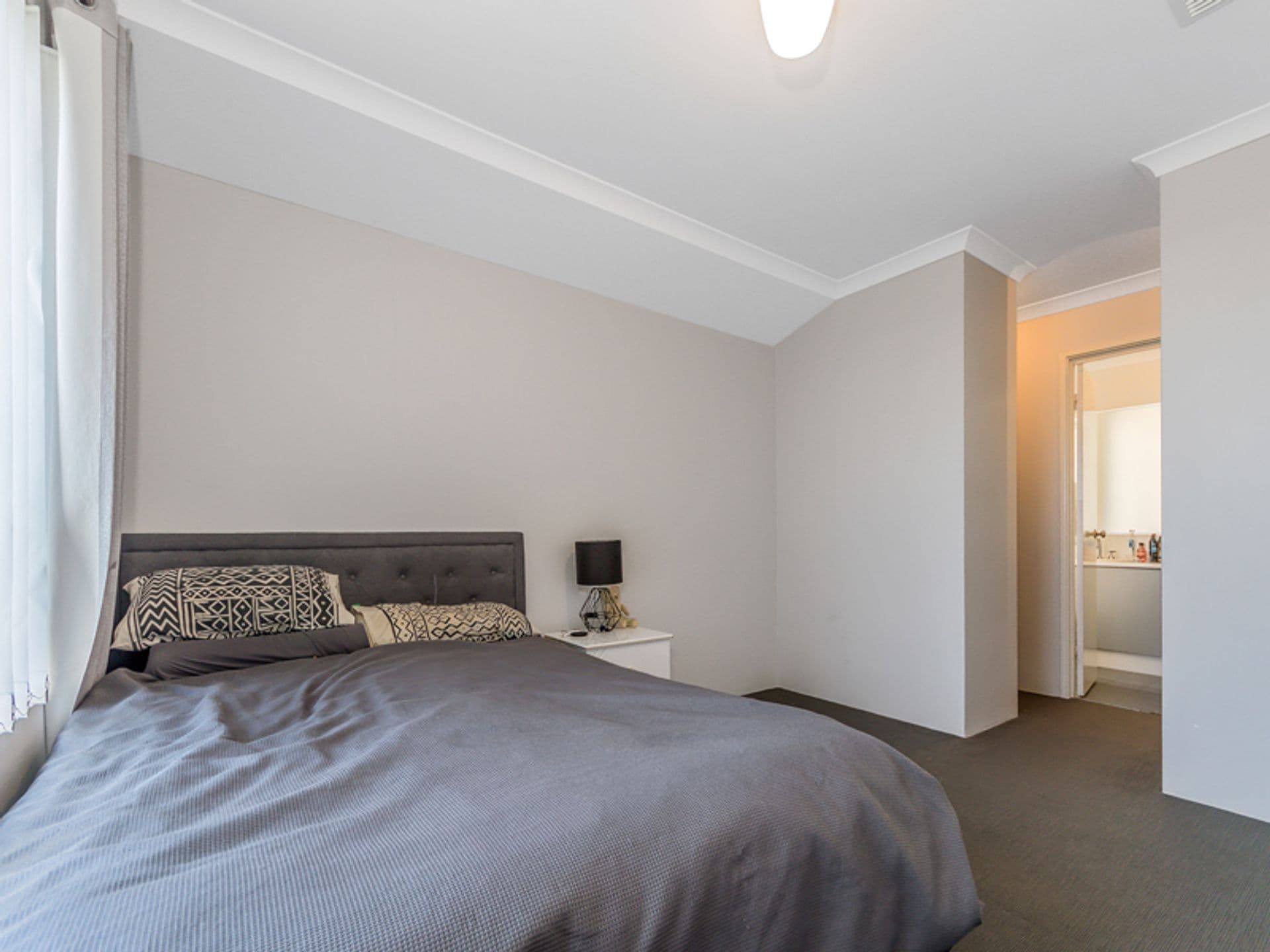 20/61 Rockingham Beach Road, Rockingham, WA, 6168, Golden Bay - Thumbnail 4