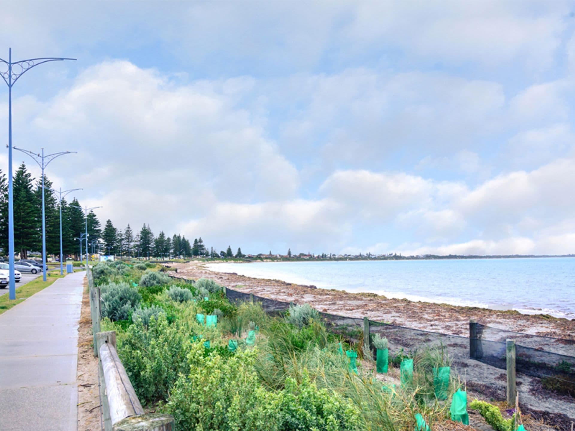 43 Charthouse Road, Safety Bay, WA, 6169, Safety Bay - Thumbnail 2