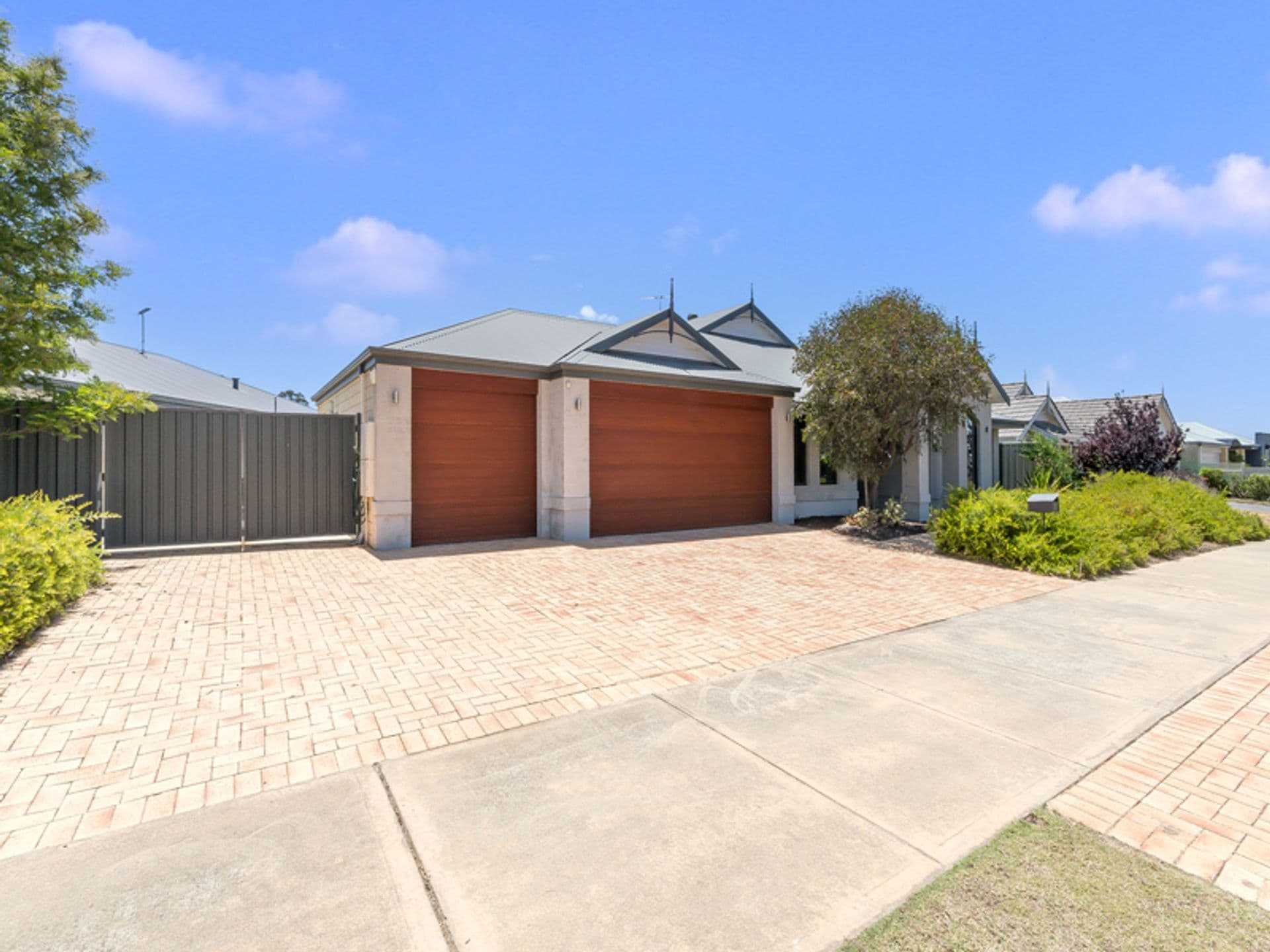 20/61 Rockingham Beach Road, Rockingham, WA, 6168, Baldivis - Thumbnail 2