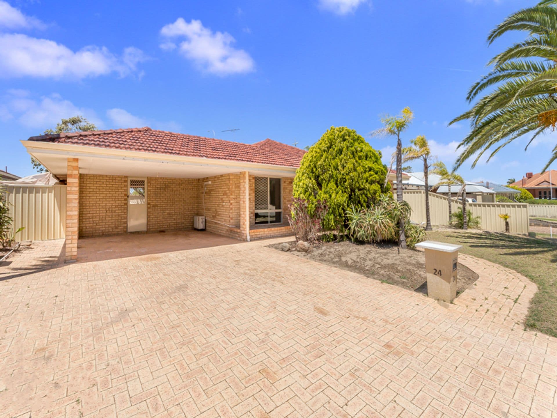 20/61 Rockingham Beach Road, Rockingham, WA, 6168, Waikiki - Thumbnail 2