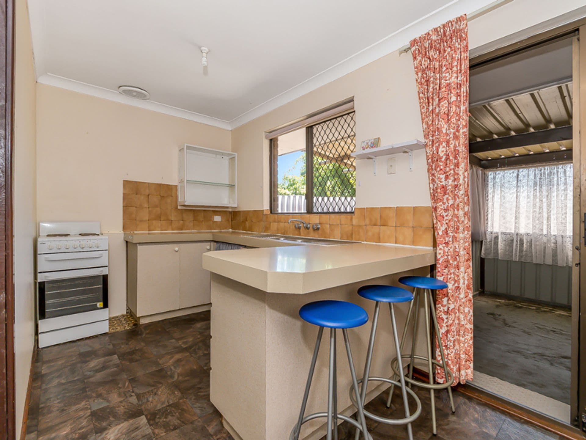 20/61 Rockingham Beach Road, Rockingham, WA, 6168, Rockingham - Thumbnail 3