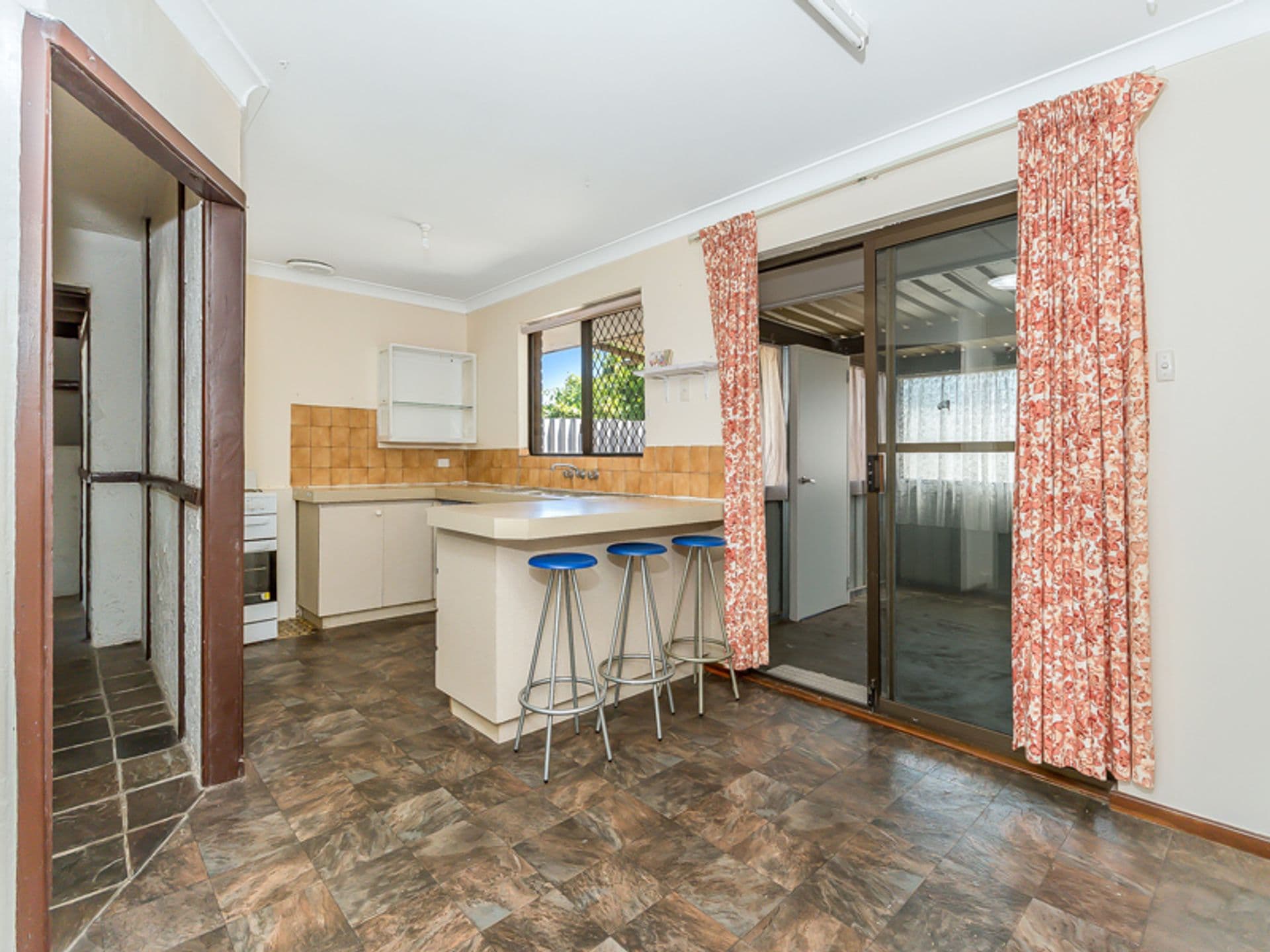 20/61 Rockingham Beach Road, Rockingham, WA, 6168, Rockingham - Thumbnail 5
