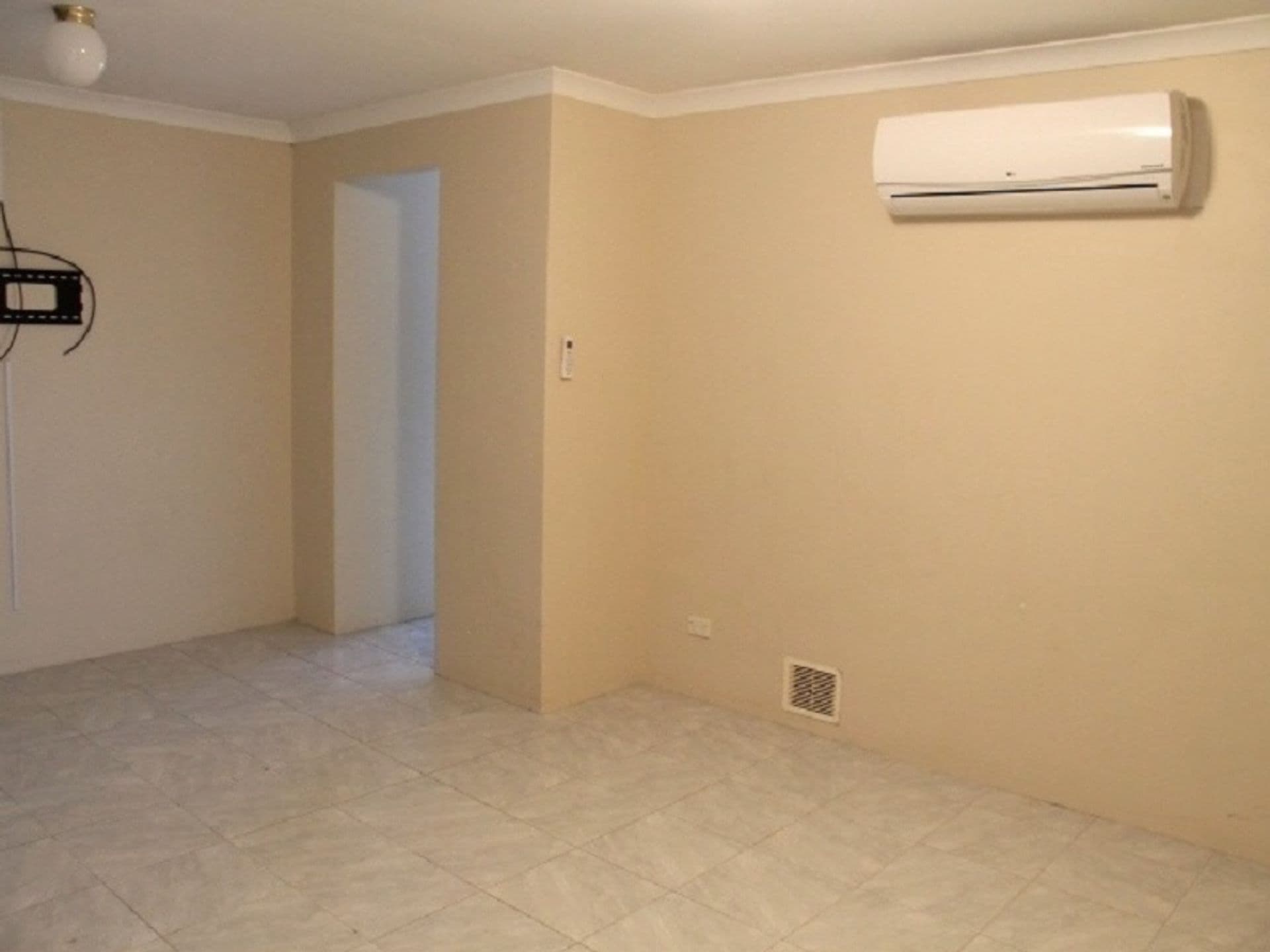 20/61 Rockingham Beach Road, Rockingham, WA, 6168, Warnbro - Thumbnail 5