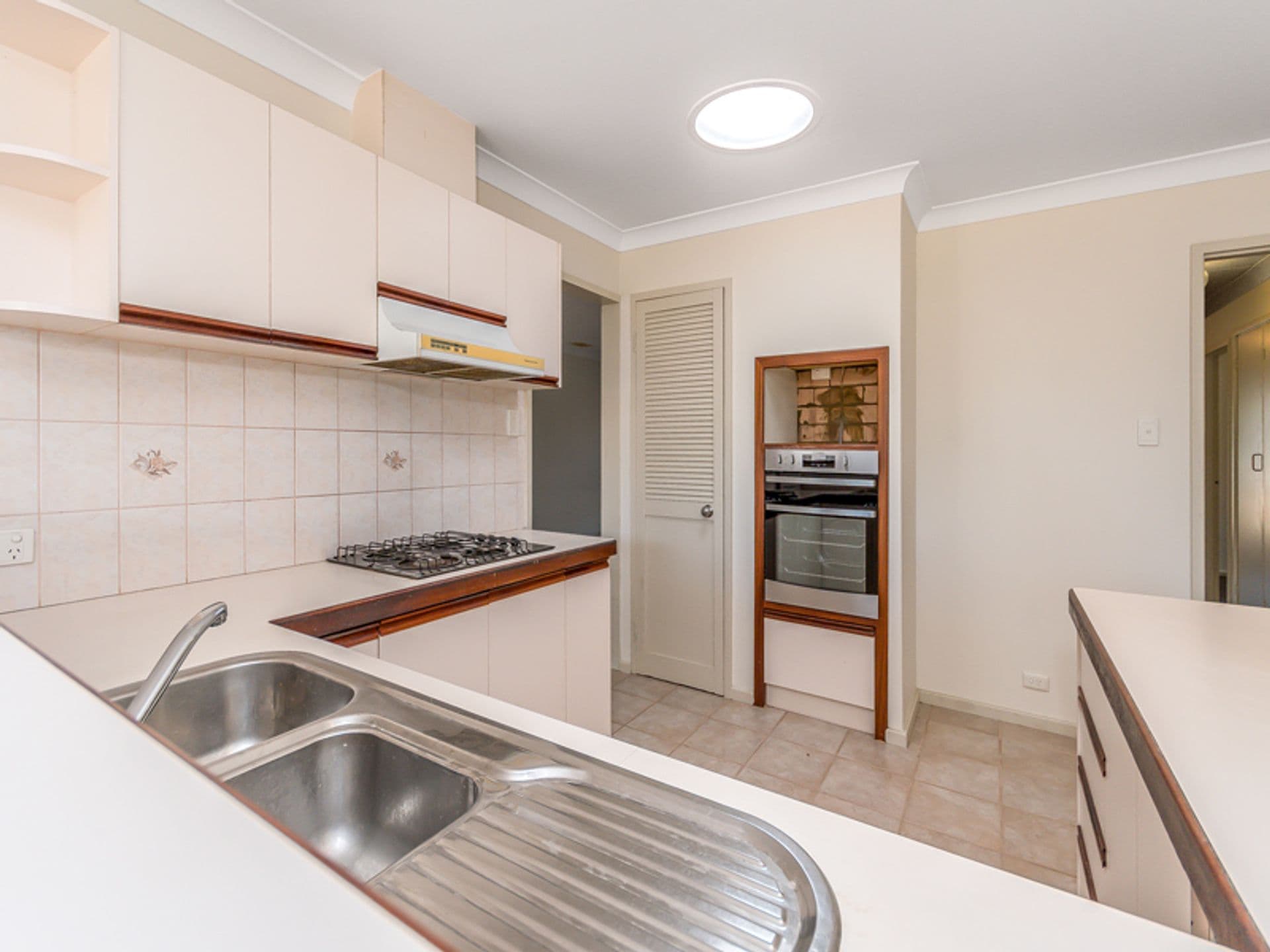 20/61 Rockingham Beach Road, Rockingham, WA, 6168, Safety Bay - Thumbnail 4