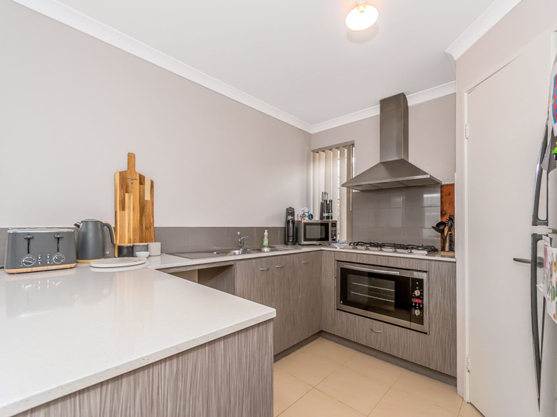 14 Mallina Crescent, Golden Bay, WA, 6174, Golden Bay - Thumbnail 3