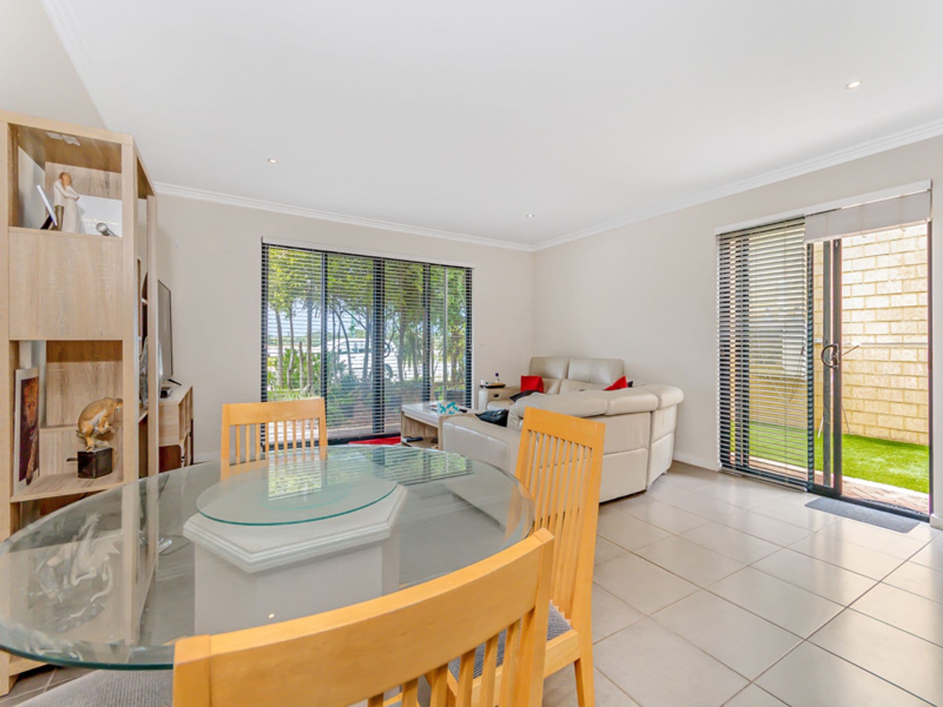18/20-22 Lake Street, Rockingham, WA, 6168, Rockingham - Thumbnail 4