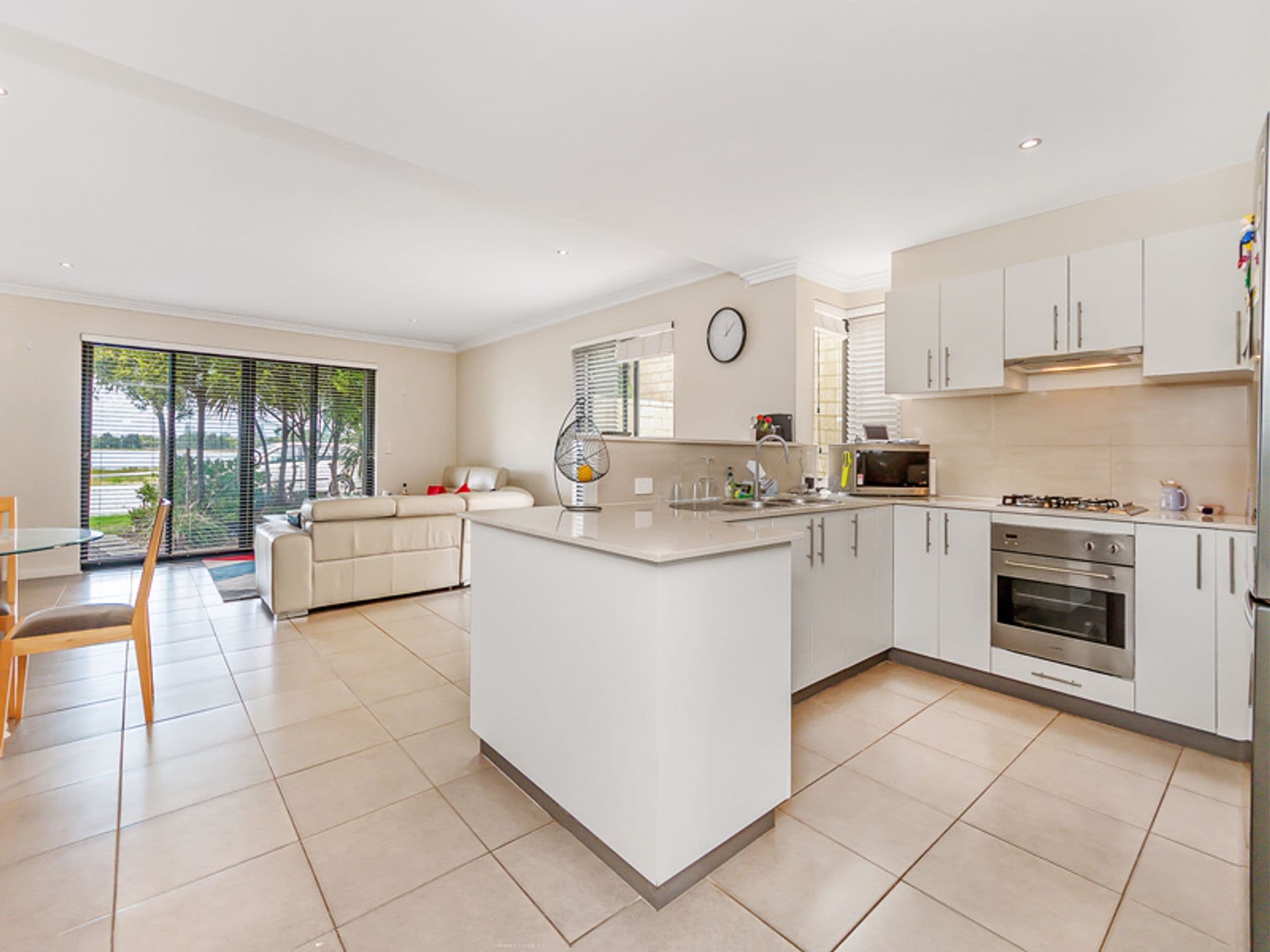 18/20-22 Lake Street, Rockingham, WA, 6168, Rockingham - Image 1