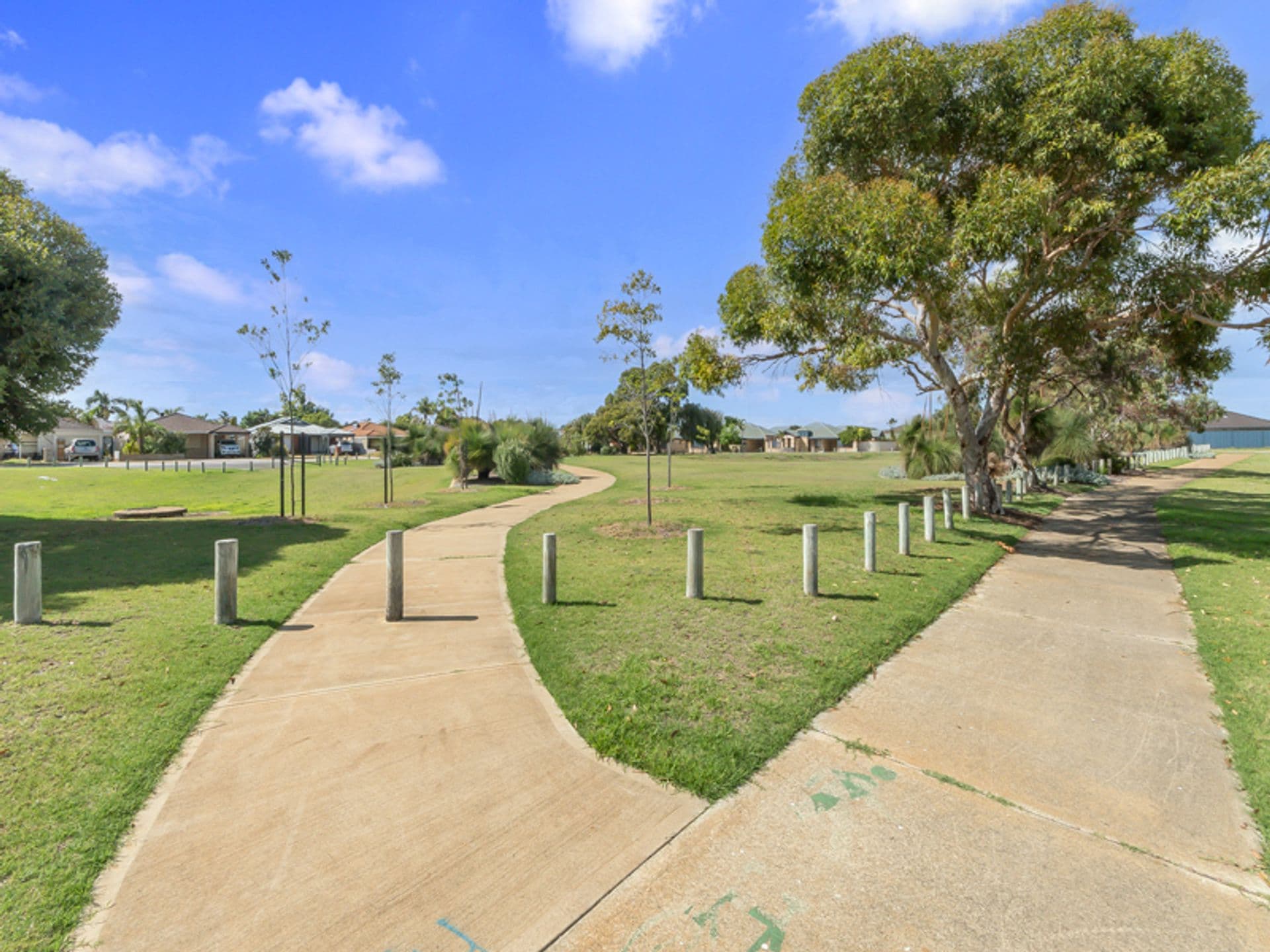 15 Torrens Drive, Waikiki, WA, 6169, Waikiki - Thumbnail 2