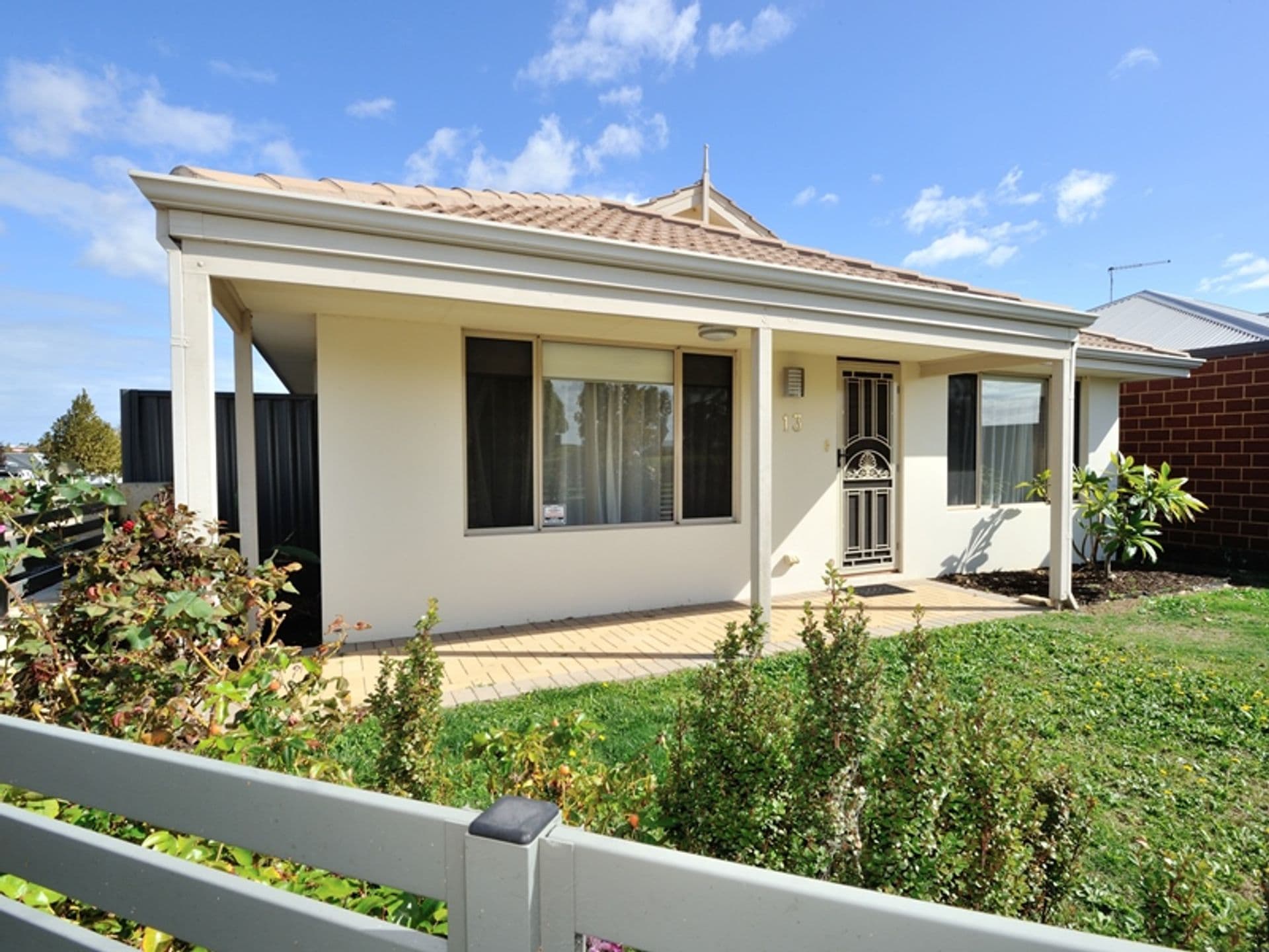 13 Bonnington Way, Baldivis, WA, 6171, Baldivis - Thumbnail 2