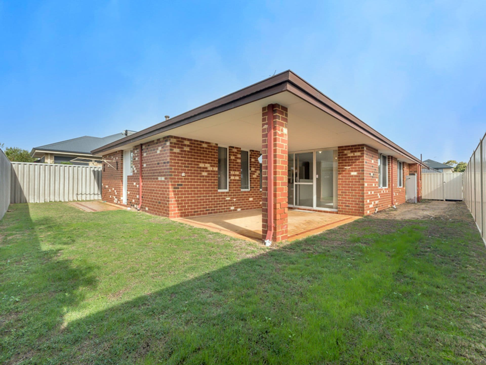 20/61 Rockingham Beach Road, Rockingham, WA, 6168, Shoalwater - Thumbnail 3