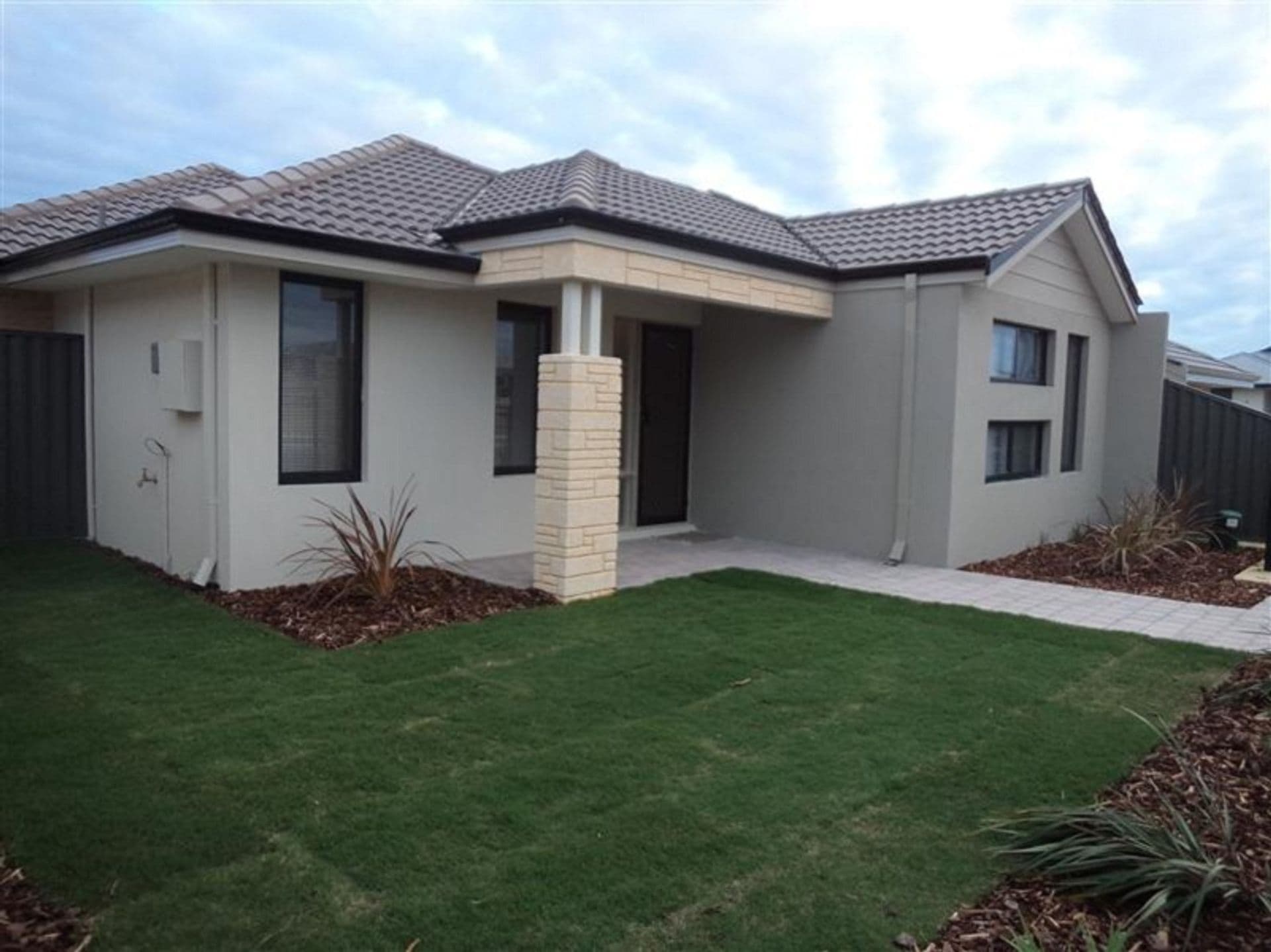 20/61 Rockingham Beach Road, Rockingham, WA, 6168, Baldivis - Thumbnail 2
