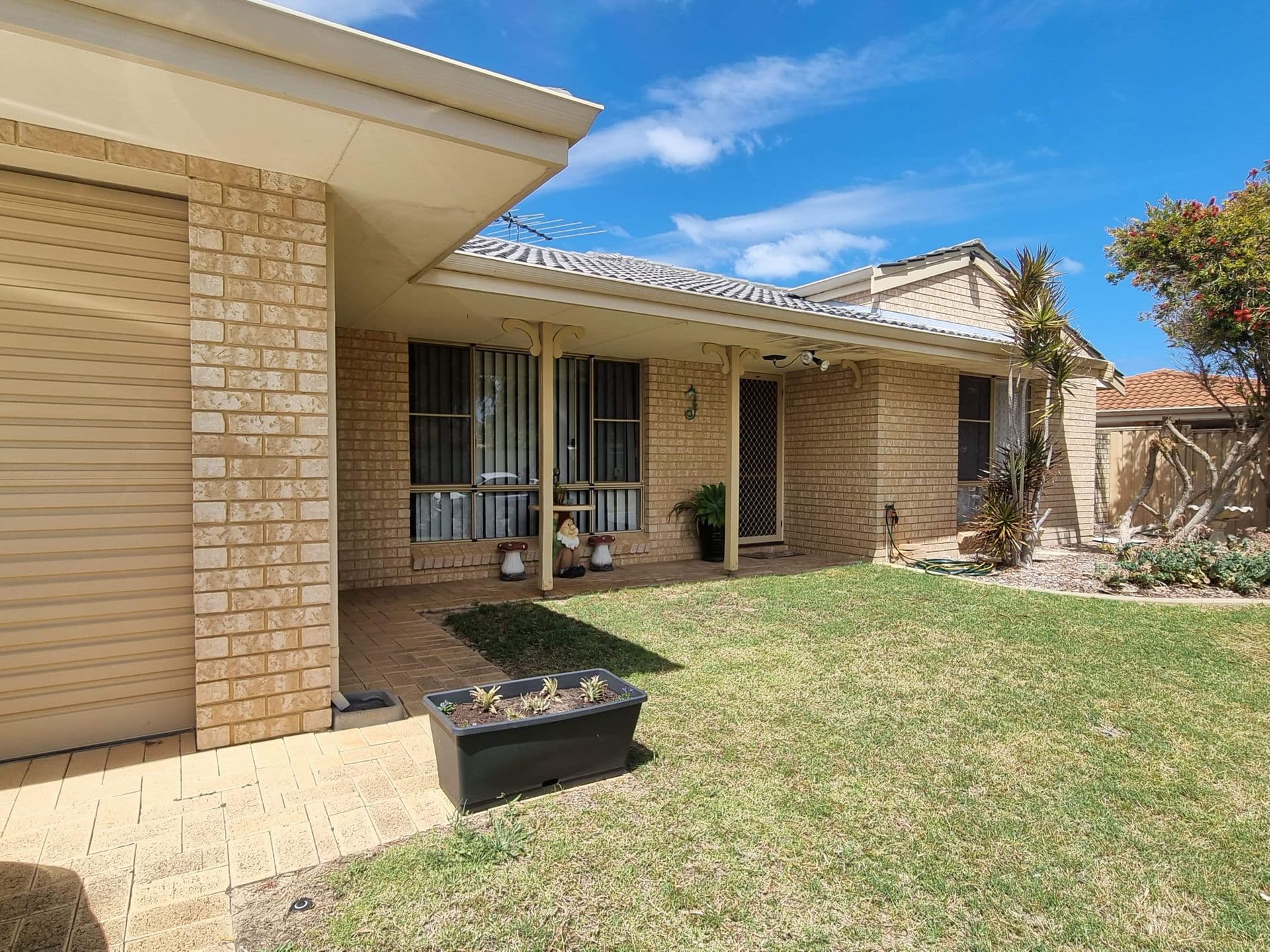 20/61 Rockingham Beach Road, Rockingham, WA, 6168, Warnbro - Thumbnail 2