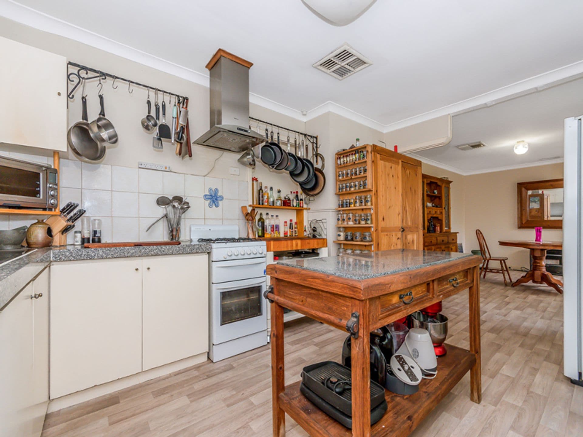 20/61 Rockingham Beach Road, Rockingham, WA, 6168, Parmelia - Thumbnail 3