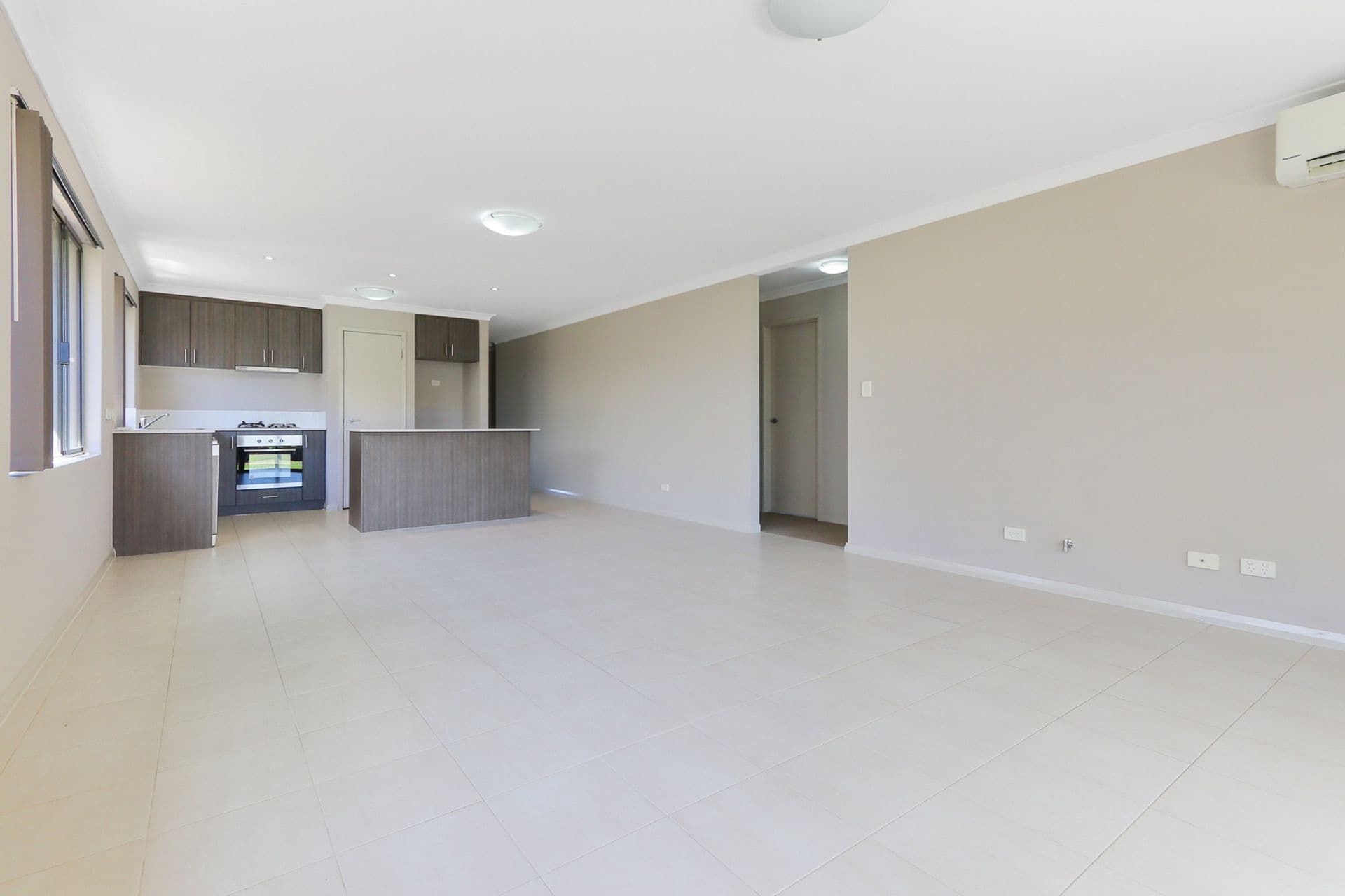 20/61 Rockingham Beach Road, Rockingham, WA, 6168, Baldivis - Thumbnail 4