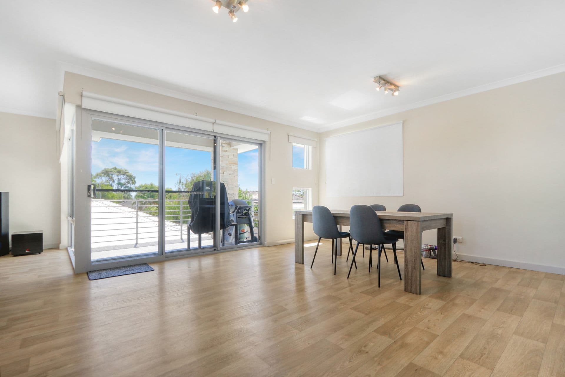 3/137 Kent Street, Rockingham, WA, 6168, Rockingham - Thumbnail 3