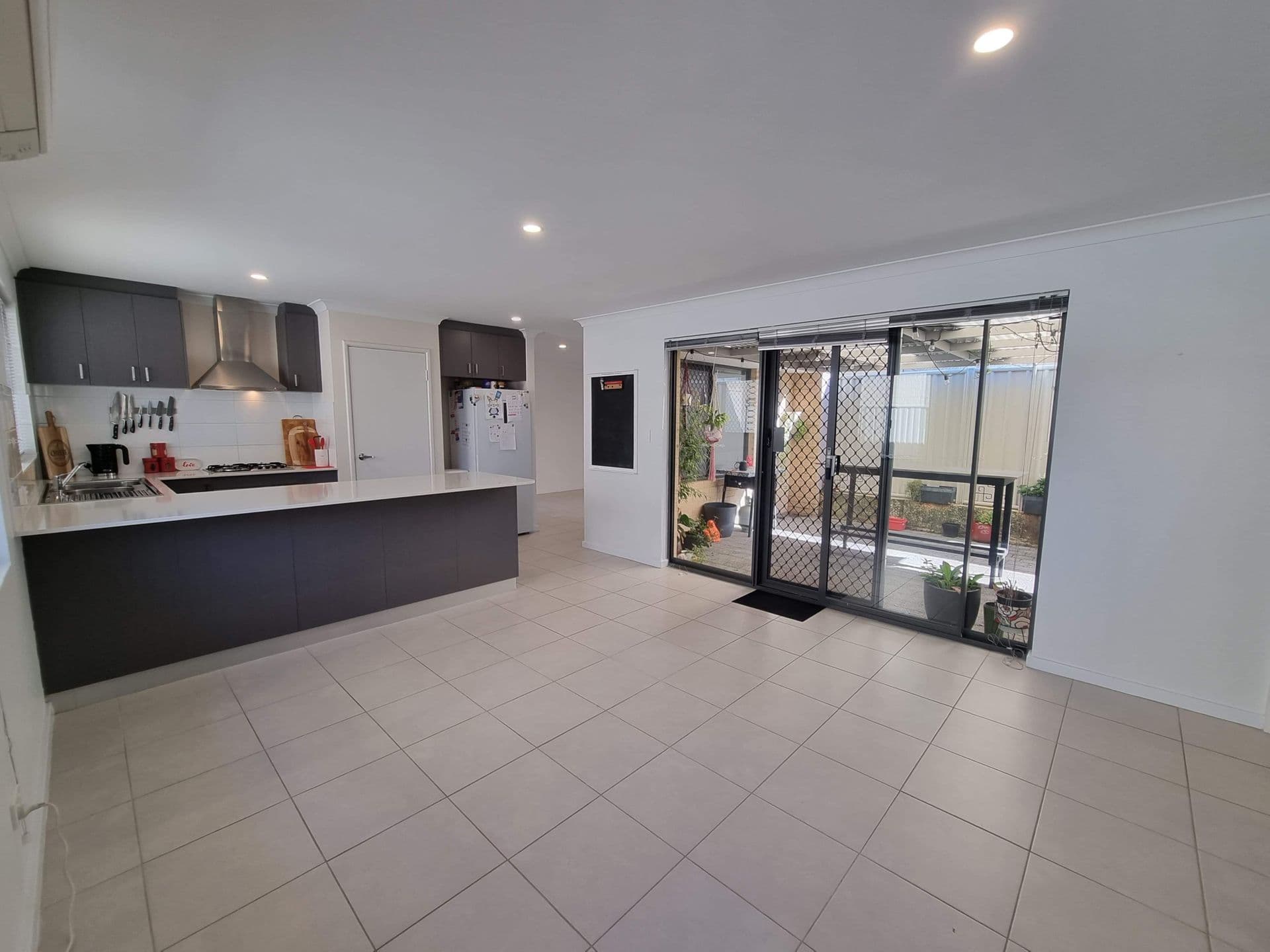 20/61 Rockingham Beach Road, Rockingham, WA, 6168, Golden Bay - Thumbnail 8