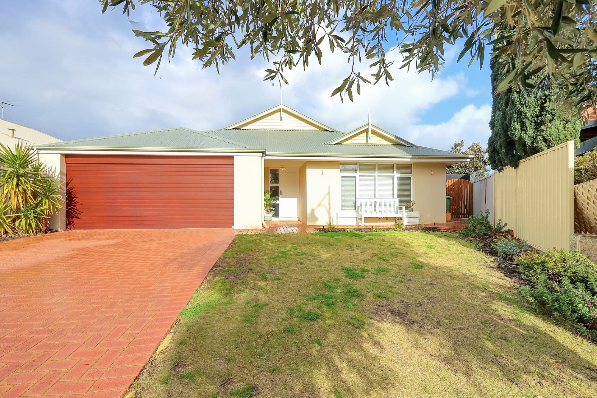 20/61 Rockingham Beach Road, Rockingham, WA, 6168, Shoalwater - Image 1