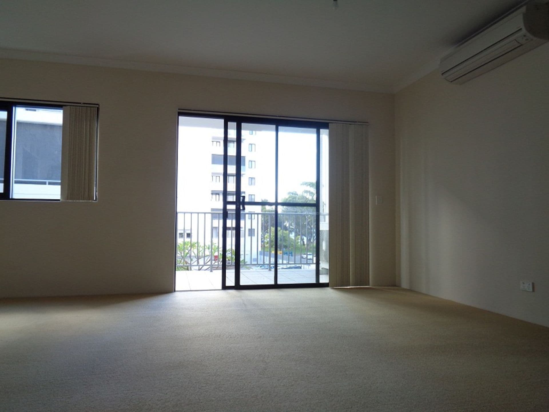84/18-24 Kent Street, Rockingham, WA, 6168, Rockingham - Thumbnail 4