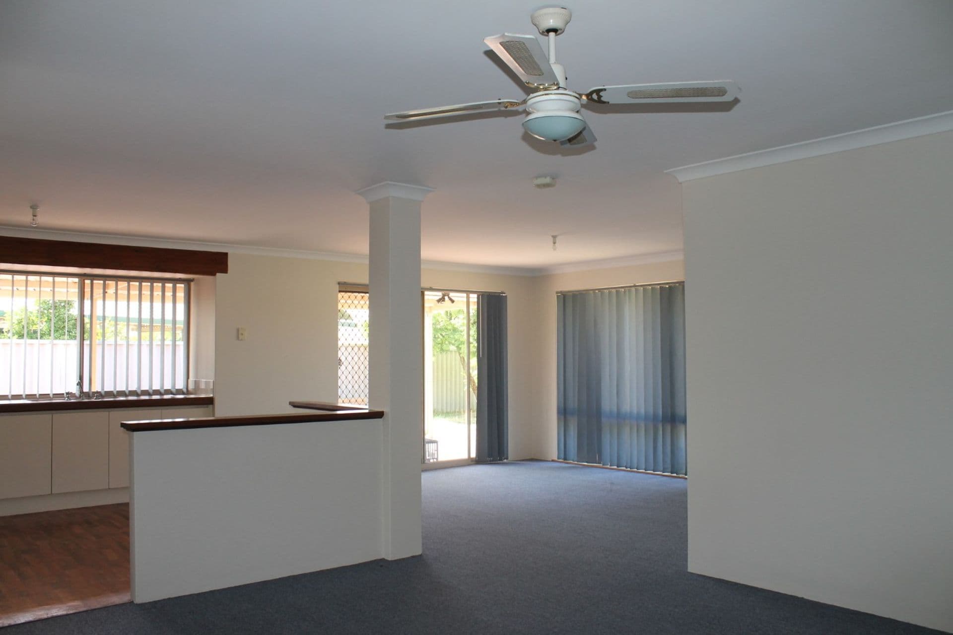 20/61 Rockingham Beach Road, Rockingham, WA, 6168, Warnbro - Thumbnail 4