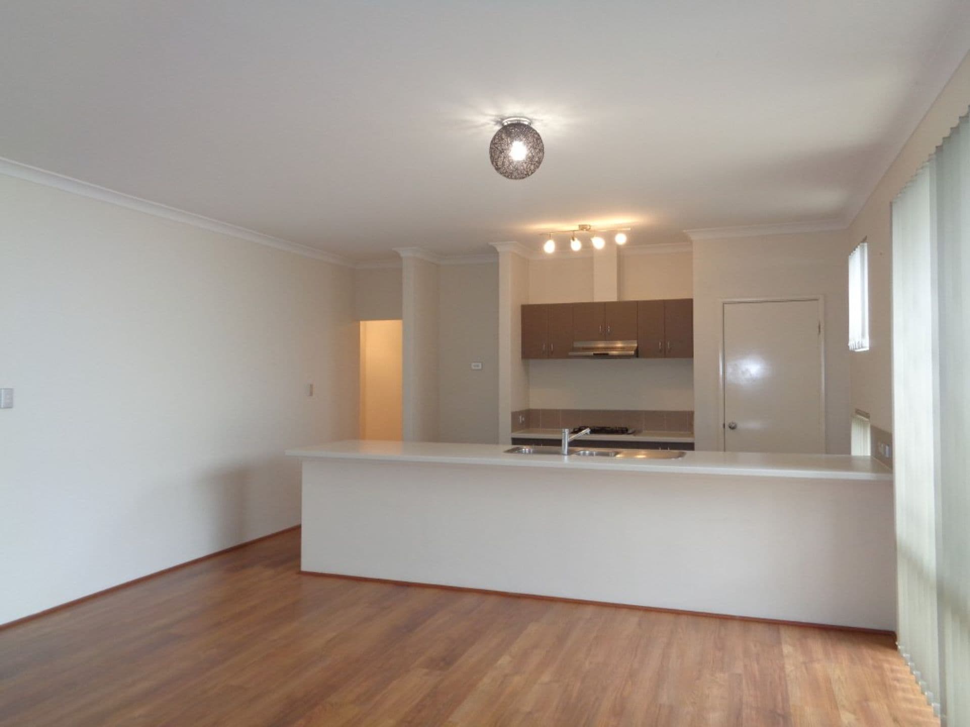 20/61 Rockingham Beach Road, Rockingham, WA, 6168, Baldivis - Thumbnail 3
