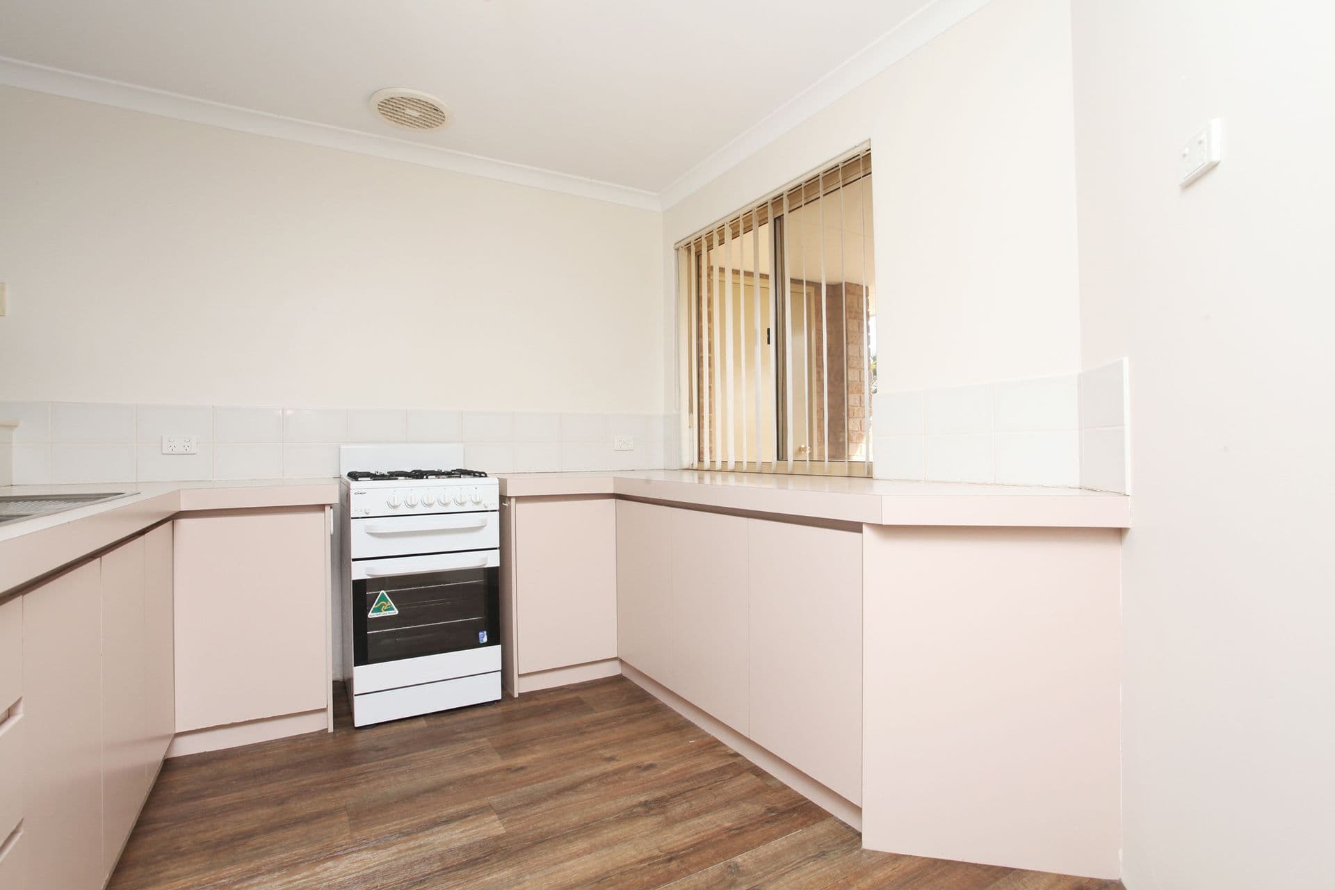 20/61 Rockingham Beach Road, Rockingham, WA, 6168, Warnbro - Thumbnail 6