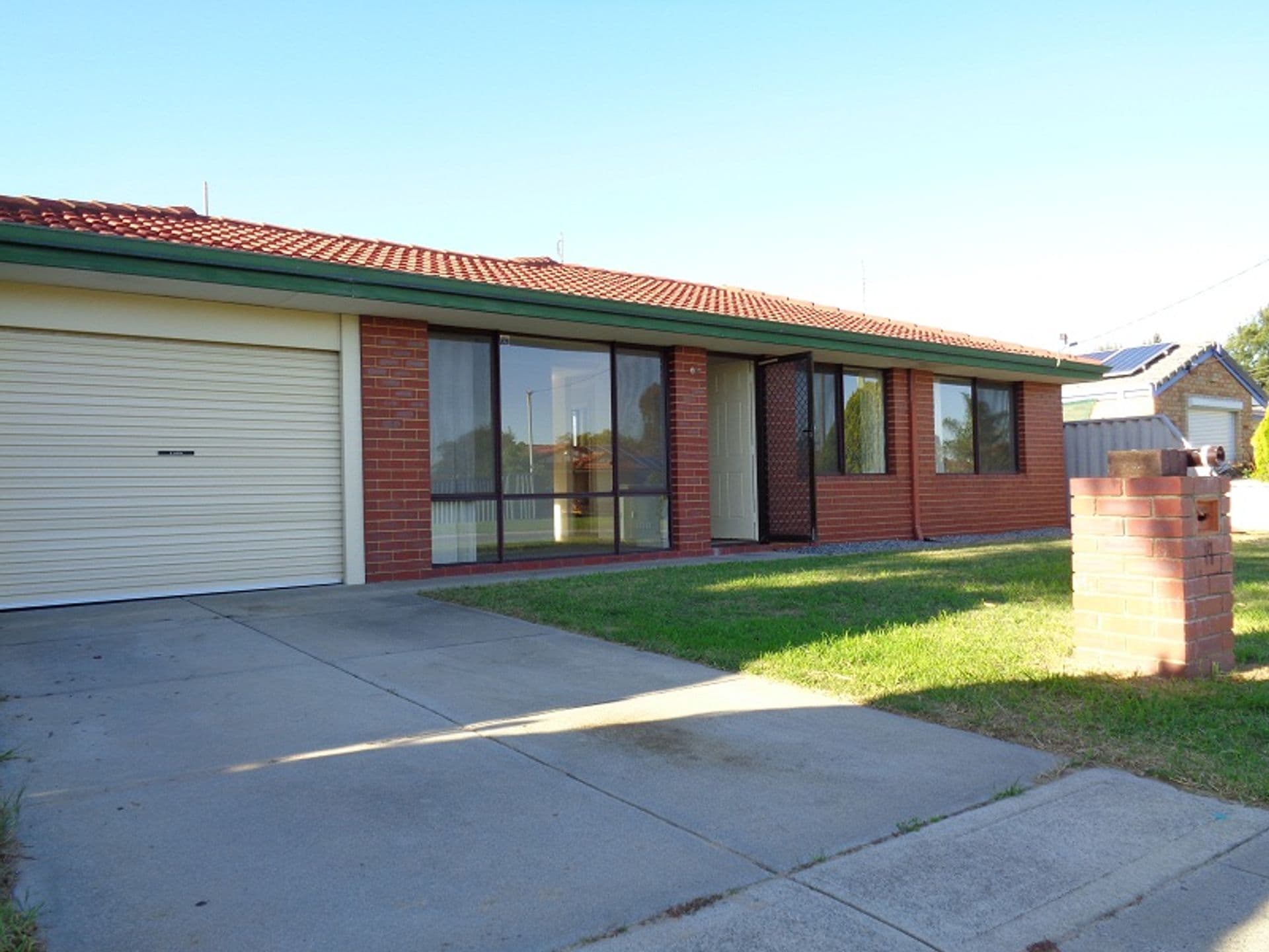 11 Murchison Road, Cooloongup, WA, 6168, Cooloongup - Image 1