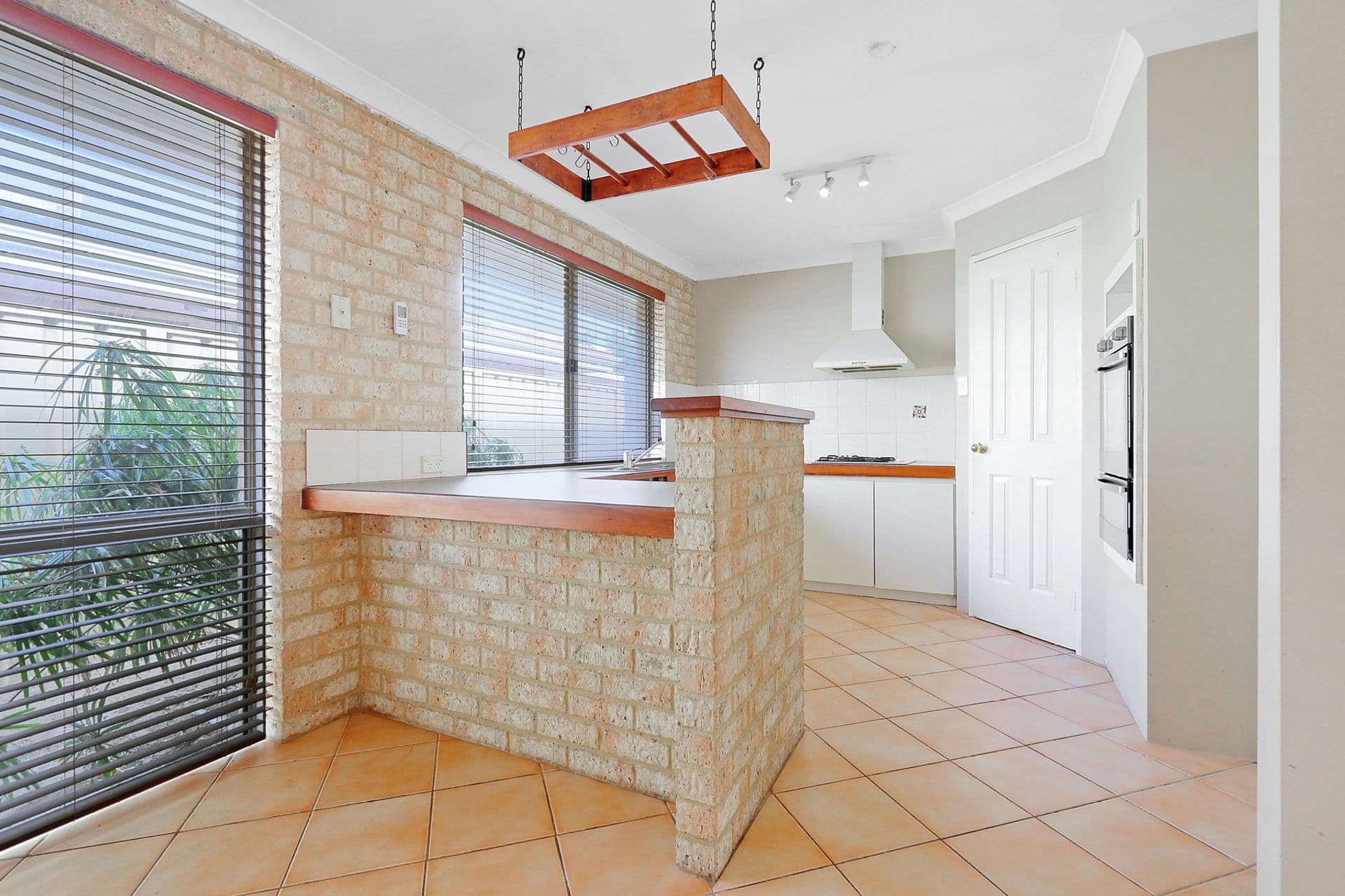 20/61 Rockingham Beach Road, Rockingham, WA, 6168, Warnbro - Thumbnail 6