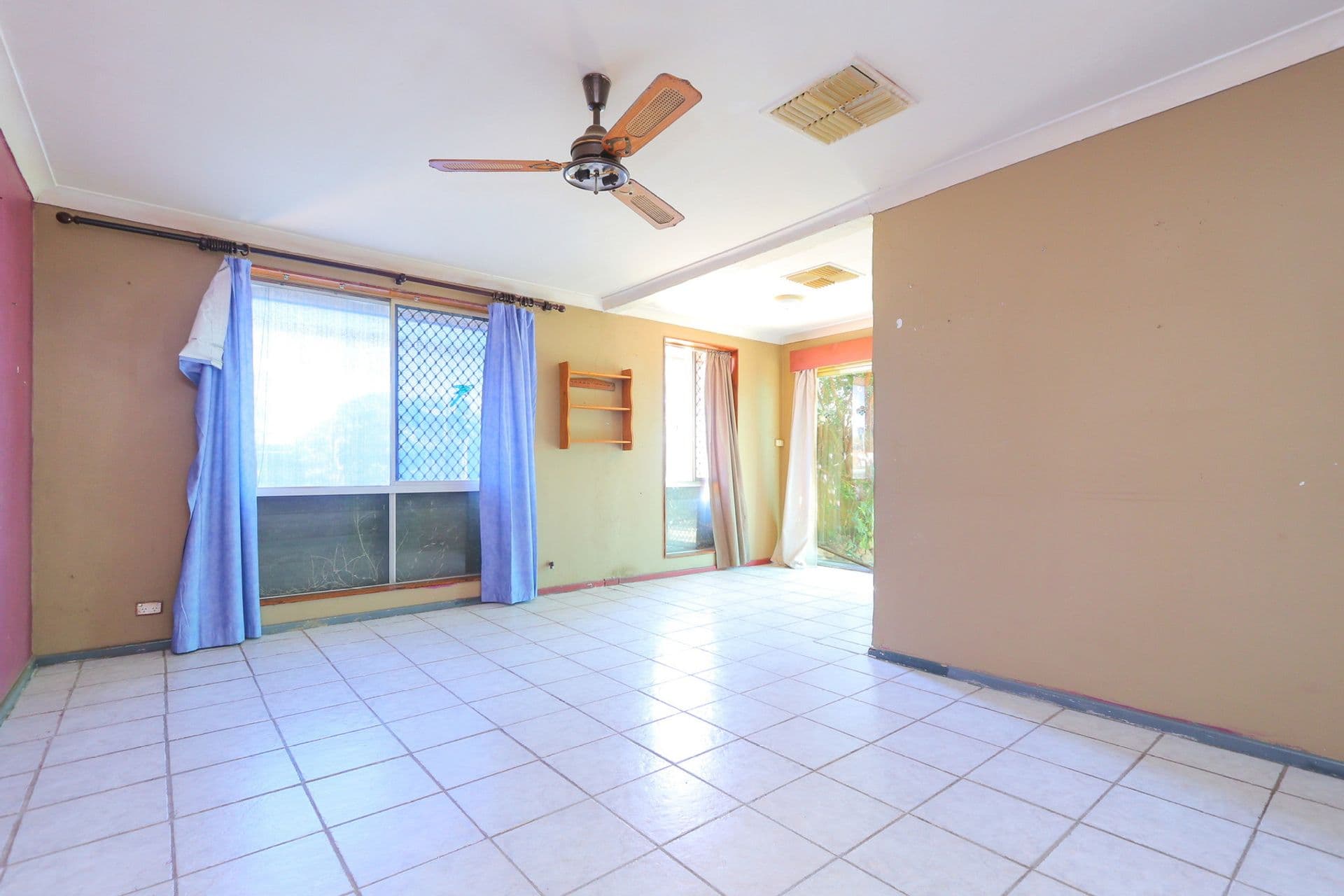 20/61 Rockingham Beach Road, Rockingham, WA, 6168, Hillman - Thumbnail 3